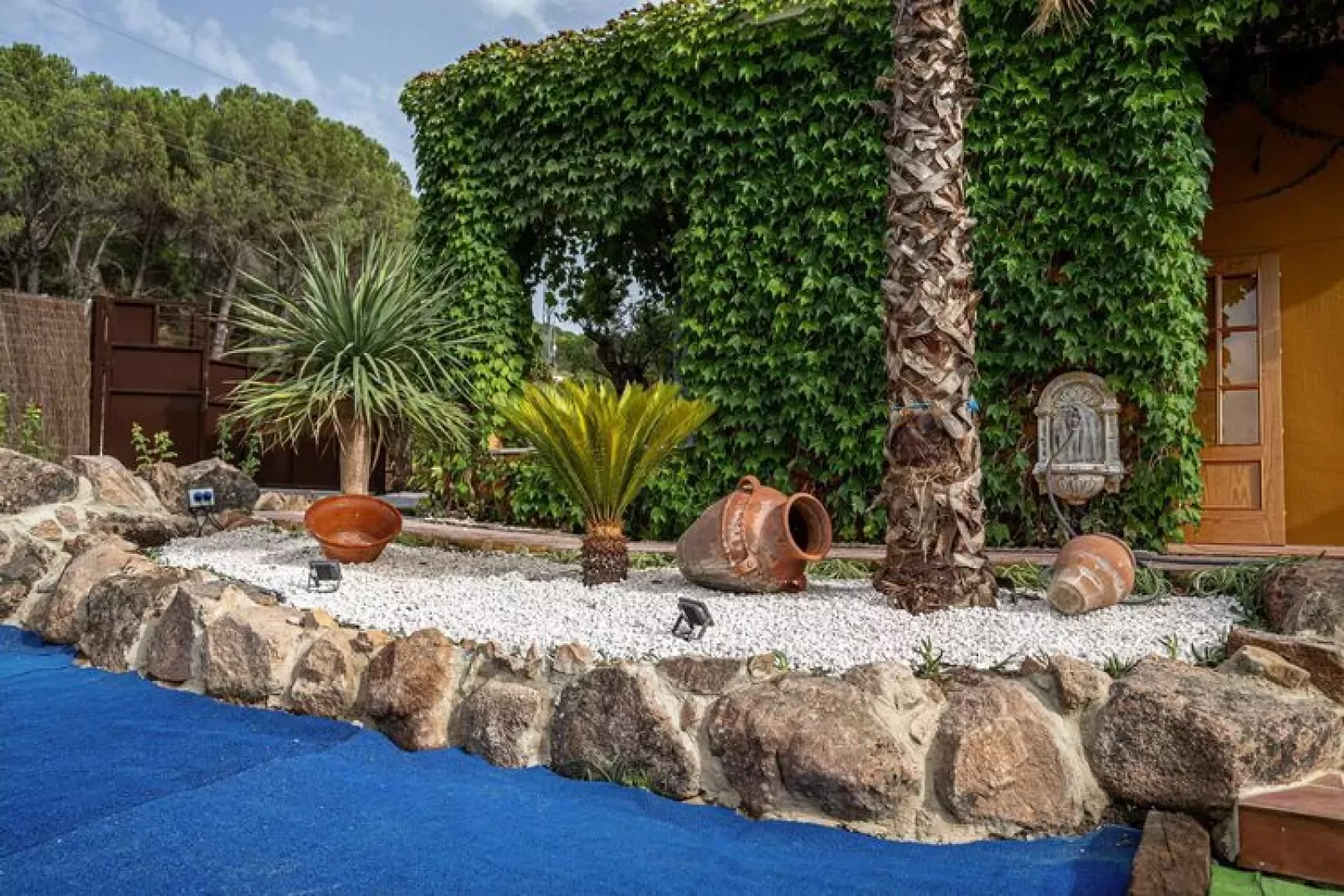 FH in las Jaras - CT 119 CO 4PAX-Gardens summer