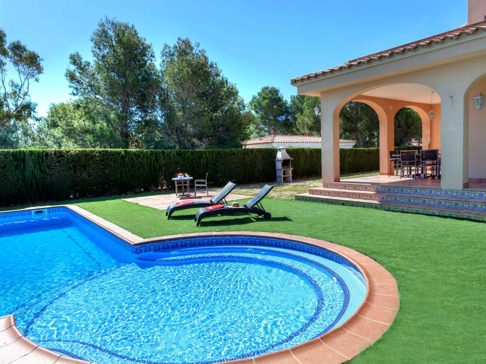 Villa Caleta-Outside