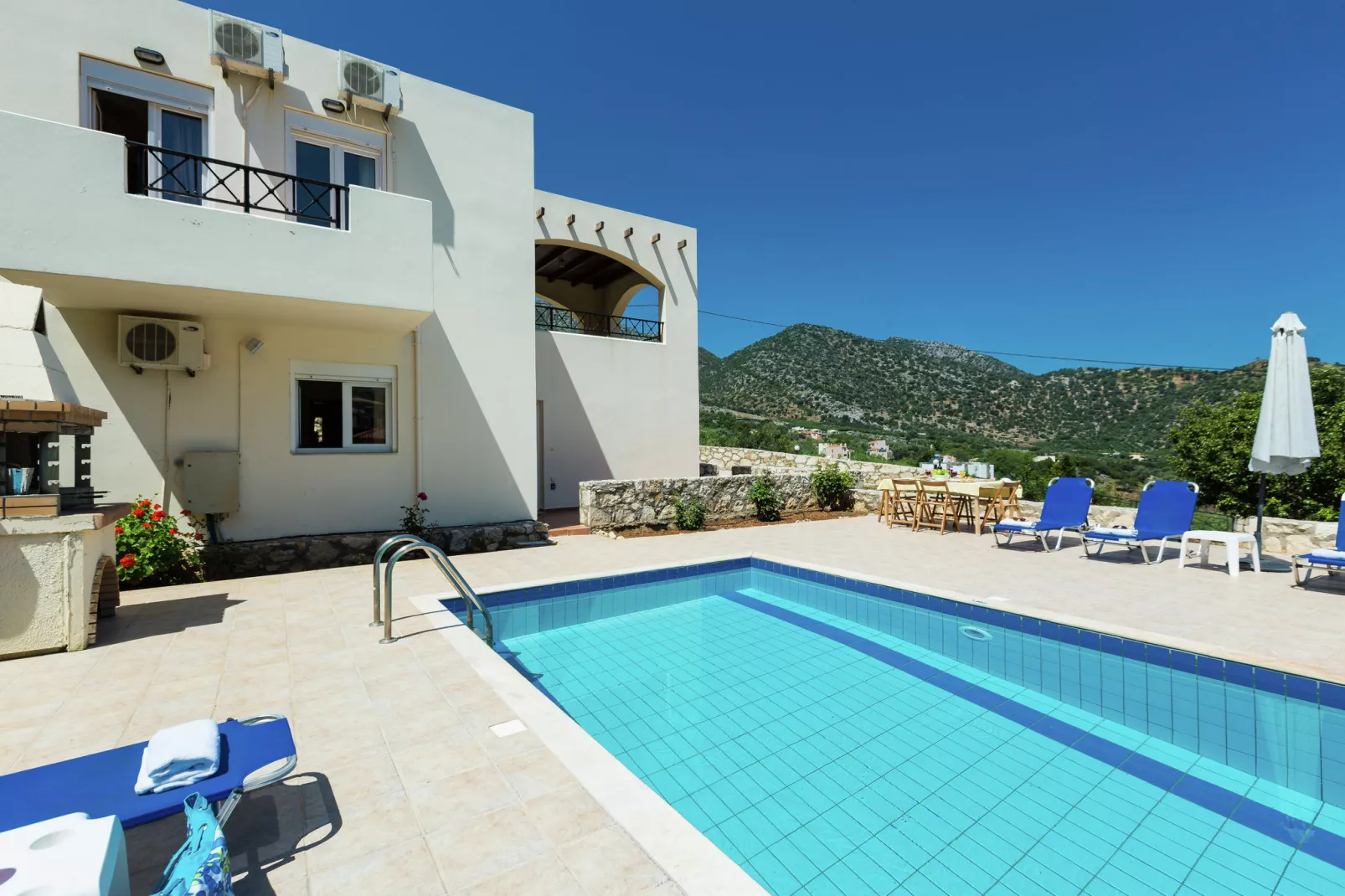 Villa Kostis-Exterior summer