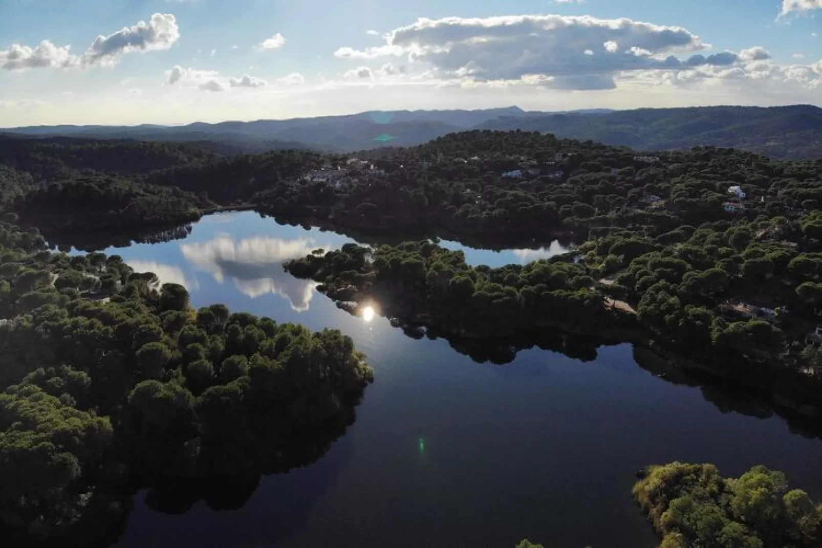 FH in las Jaras - CT 119 CO 4PAX-Water view