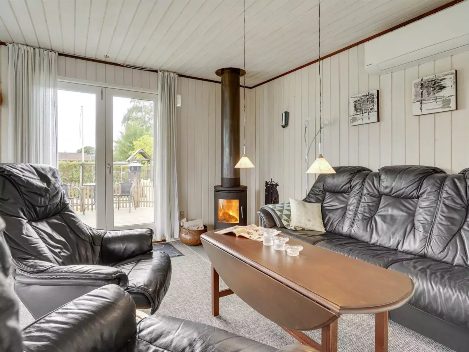 "Asya" - 600m from the sea-Drinnen