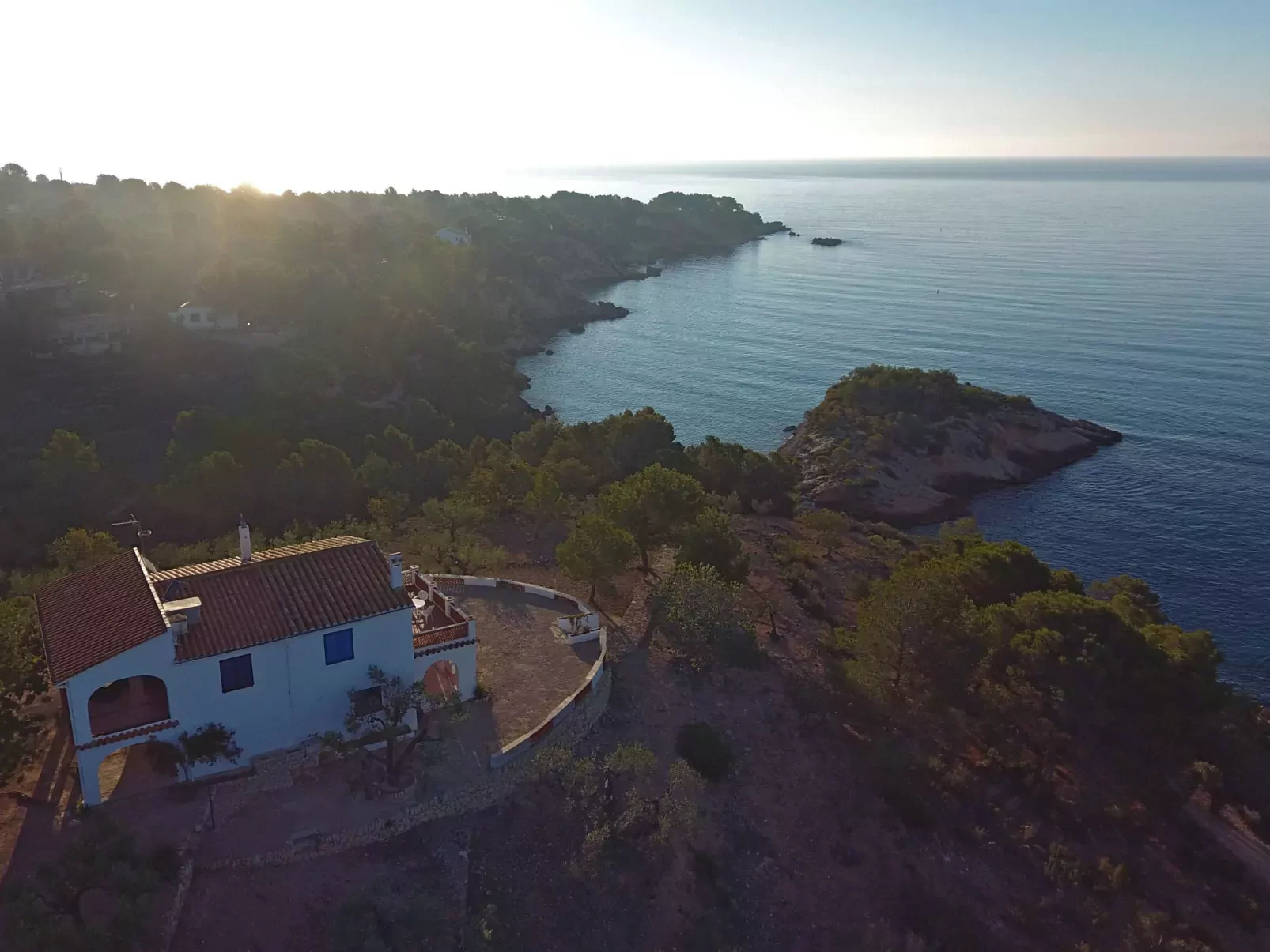 Mas del Guixe-Outside