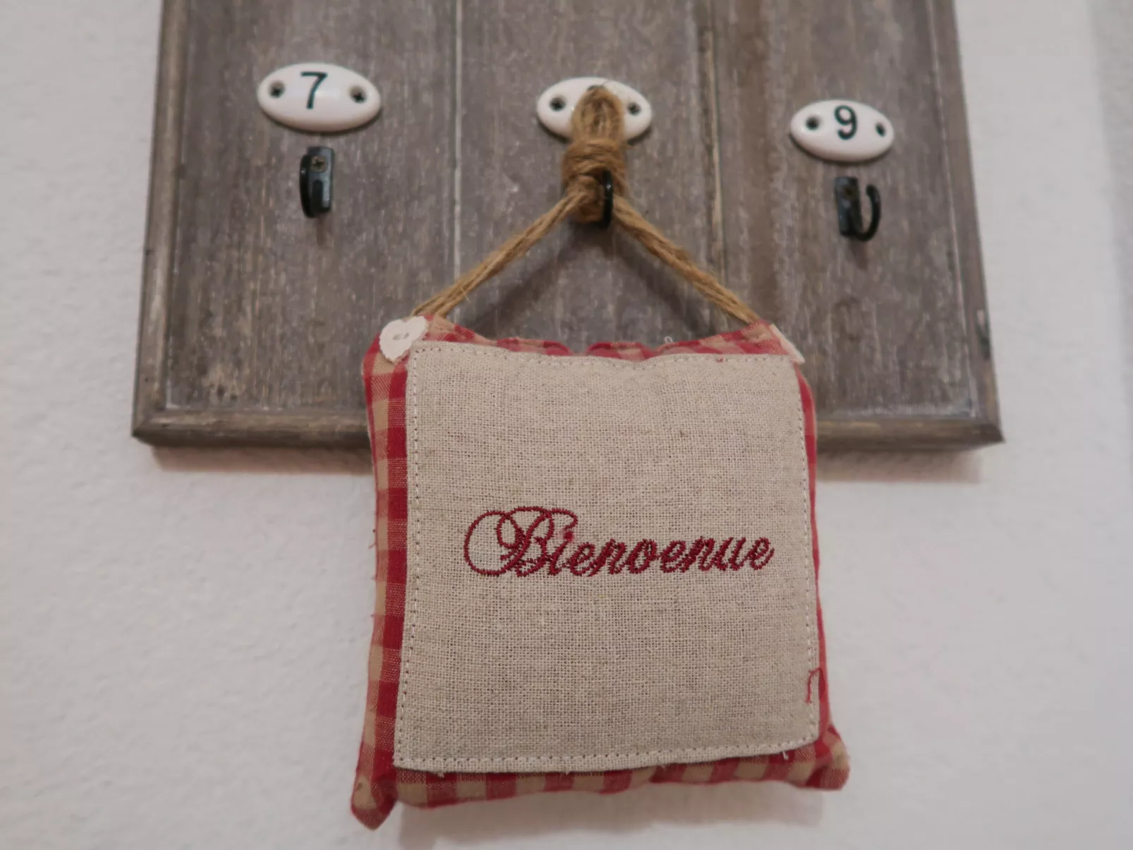 Rosablanche E003A-Inside