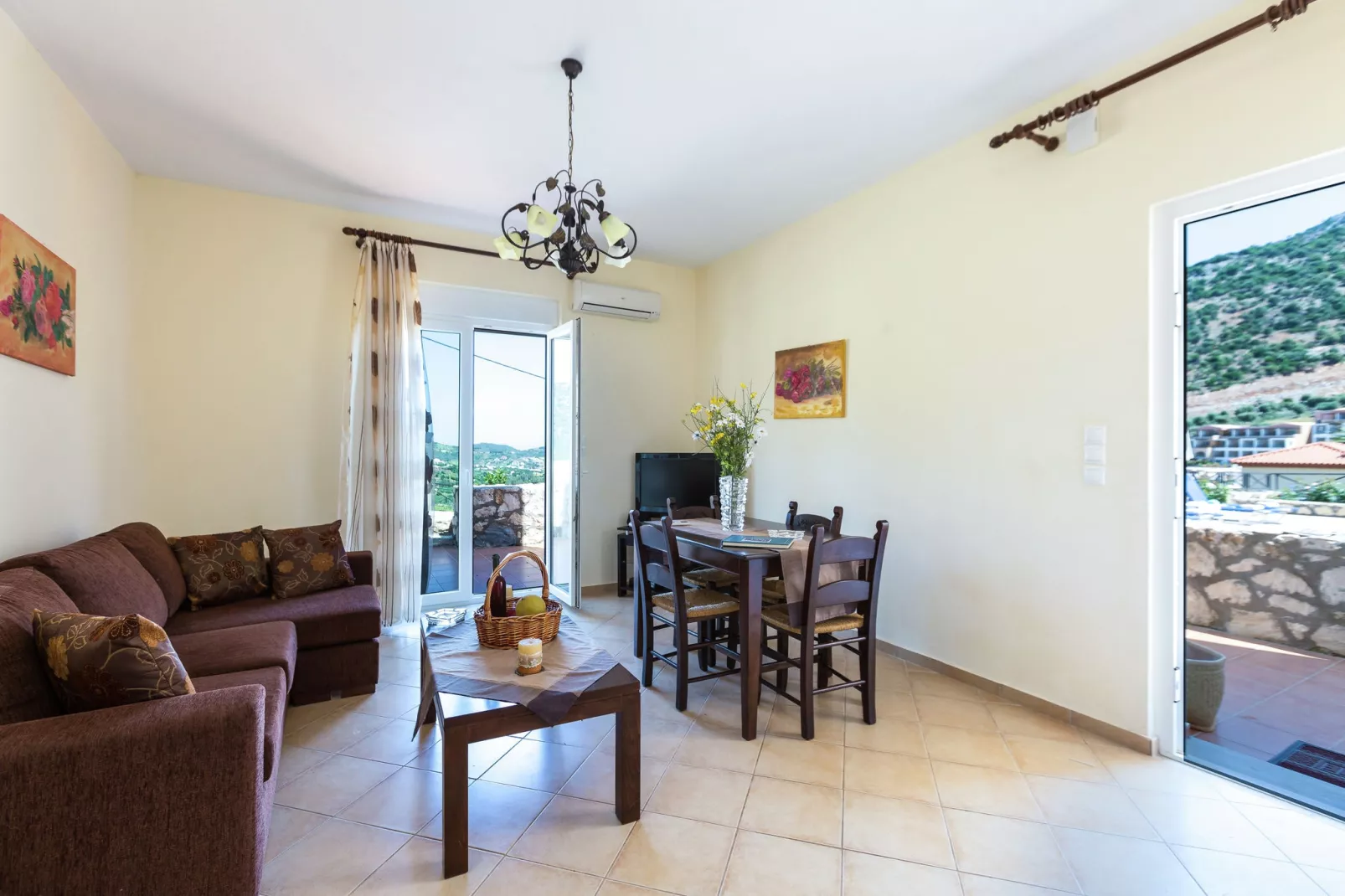 Villa Kostis-Living room