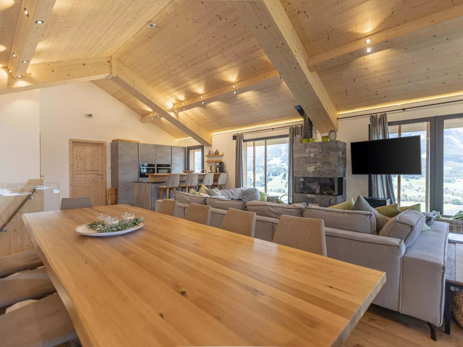 Premium mit 5 Schlafzimmern, Sauna &Pool-Drinnen