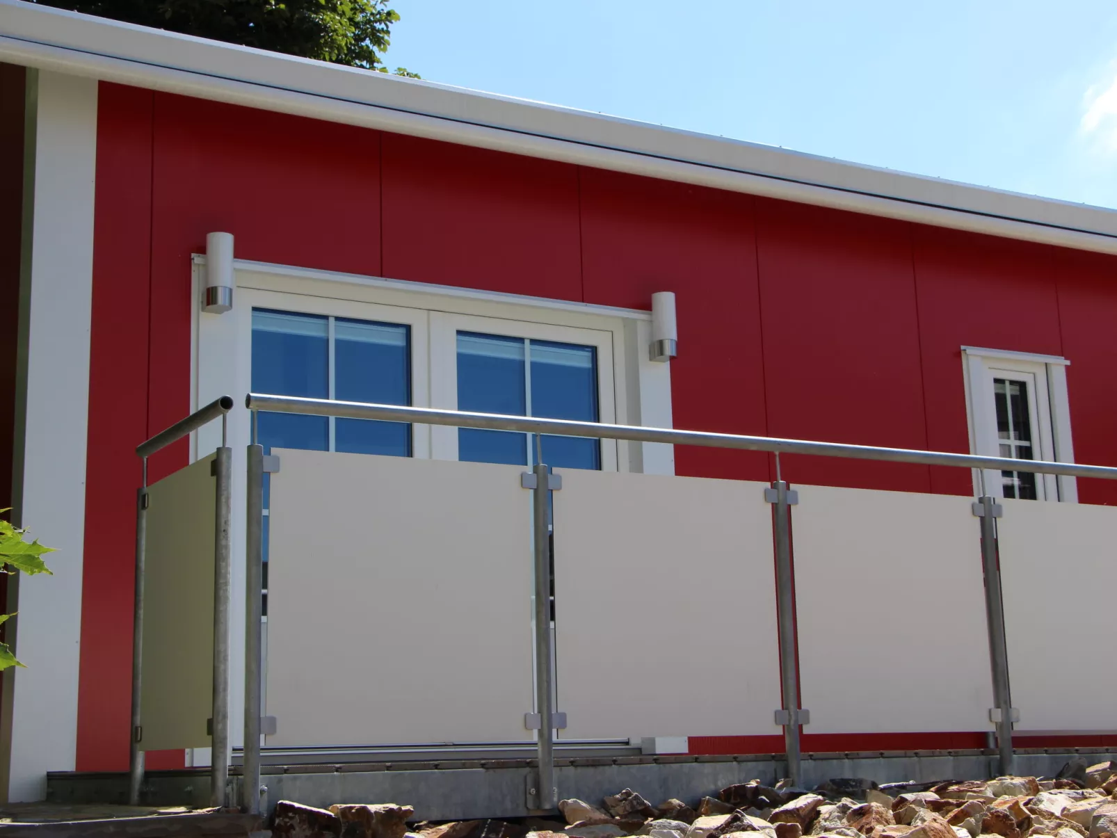 Tiny Haus Westerwald 16 Red-Outside