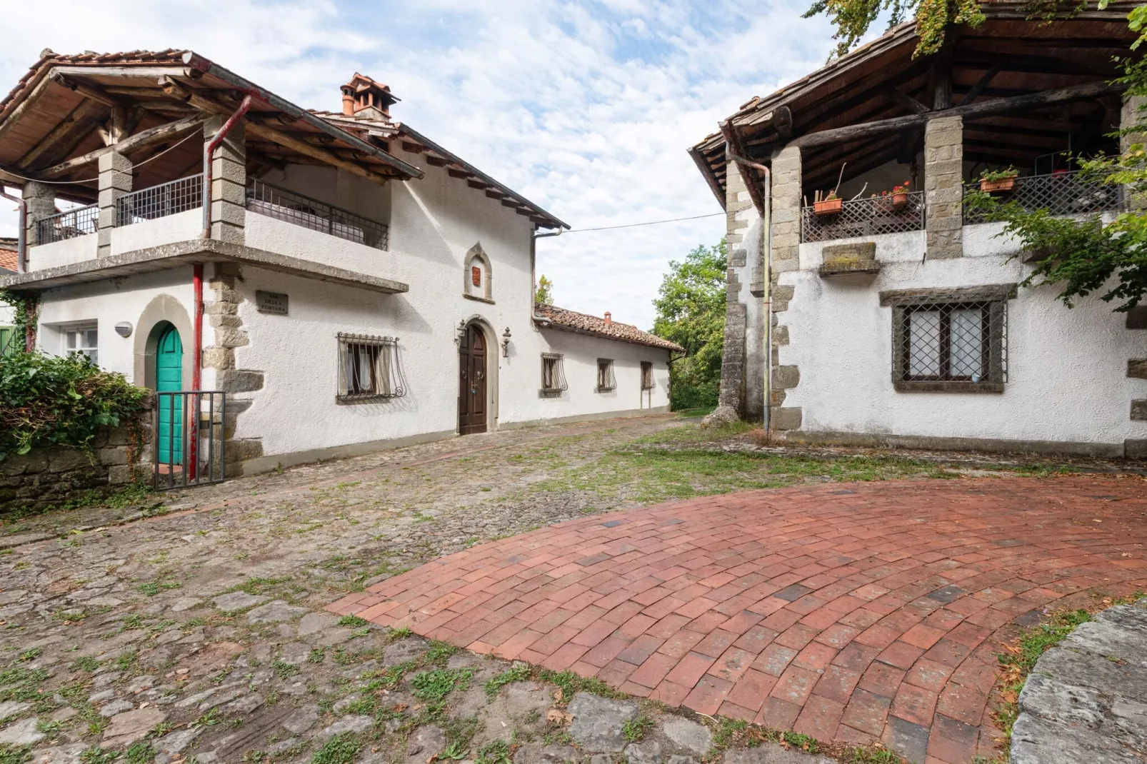 Bellona-Exterior summer