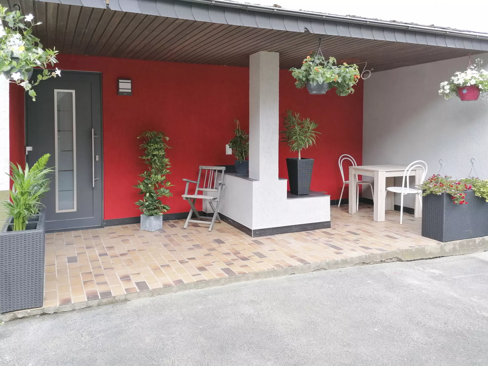 Nürburgblick-Outside