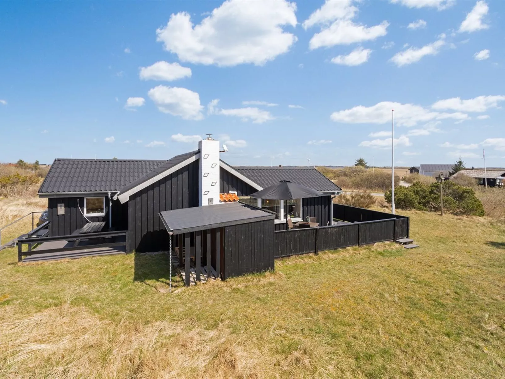"Elmine" - 700m from the sea-Draußen
