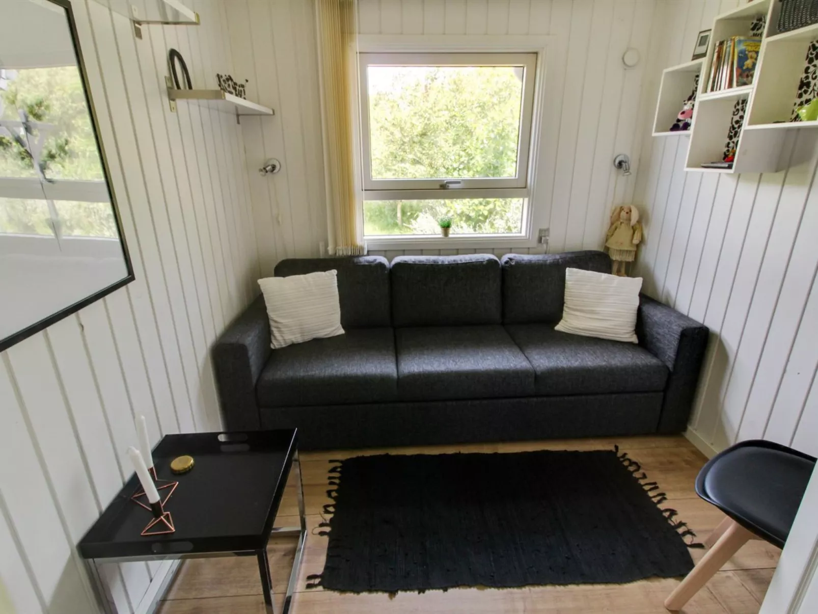 "Aatos" - 500m from the sea-Inside
