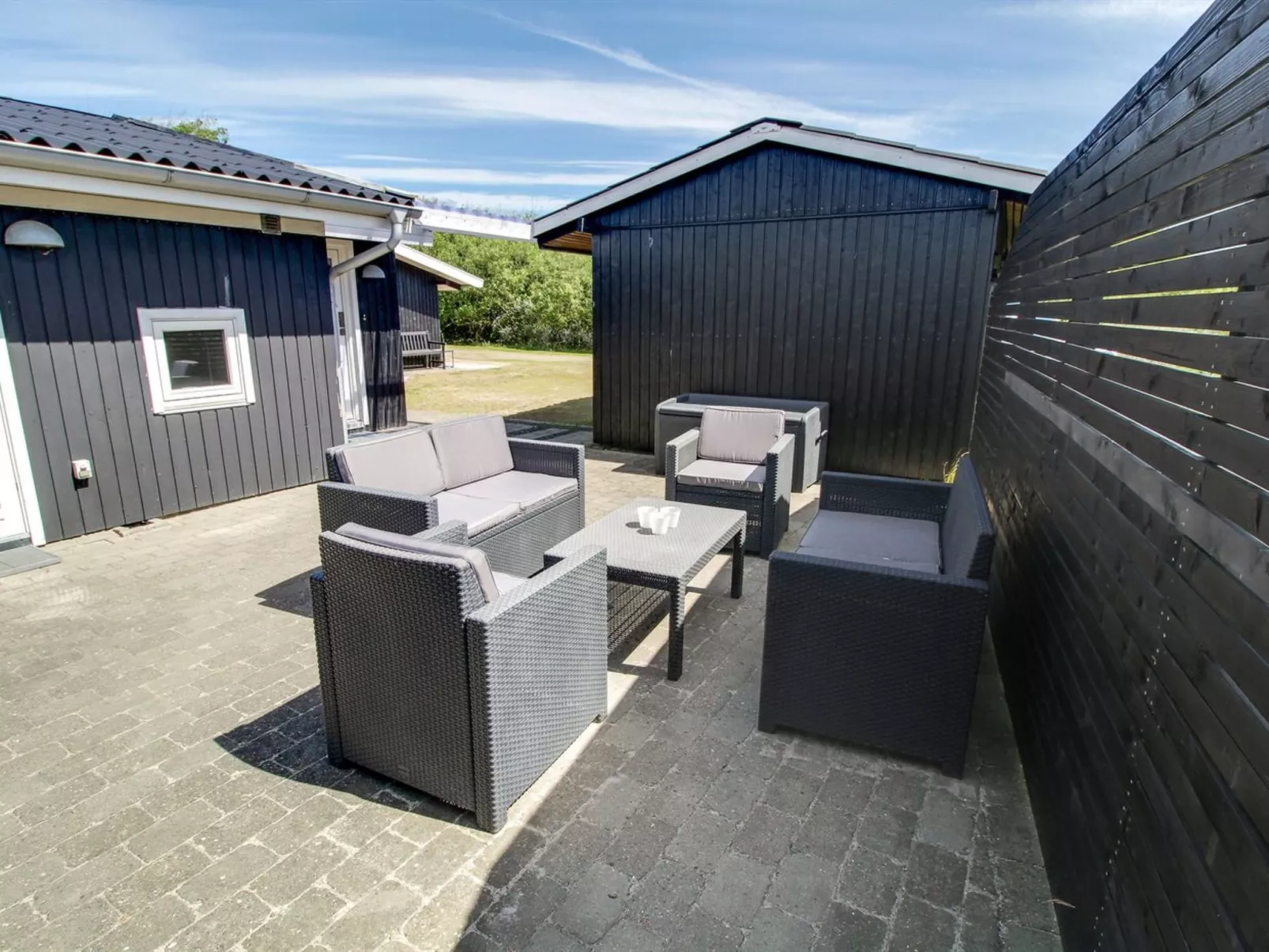 "Aatos" - 500m from the sea-Outside