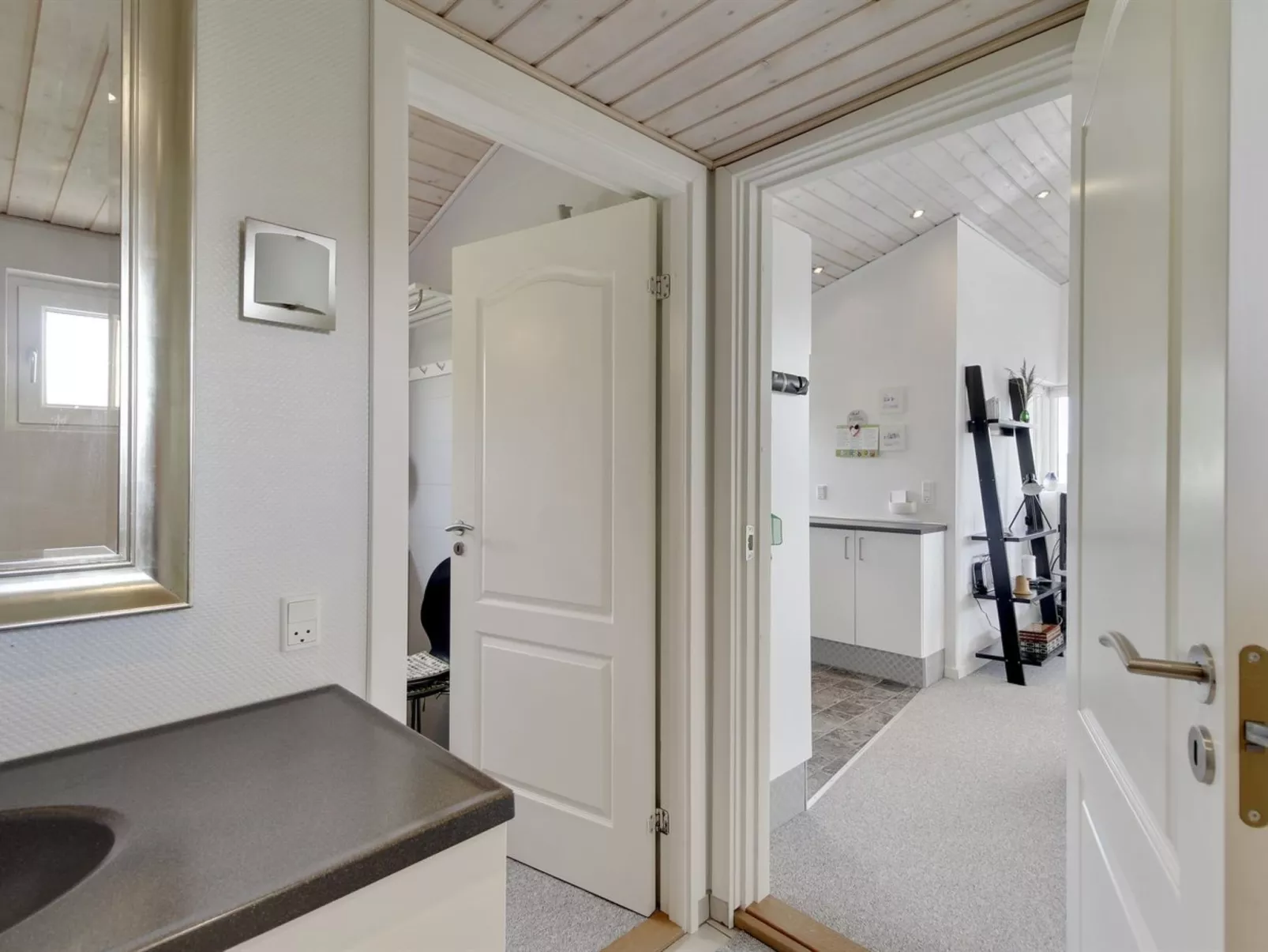 "Emmik" - 150m from the sea-Inside