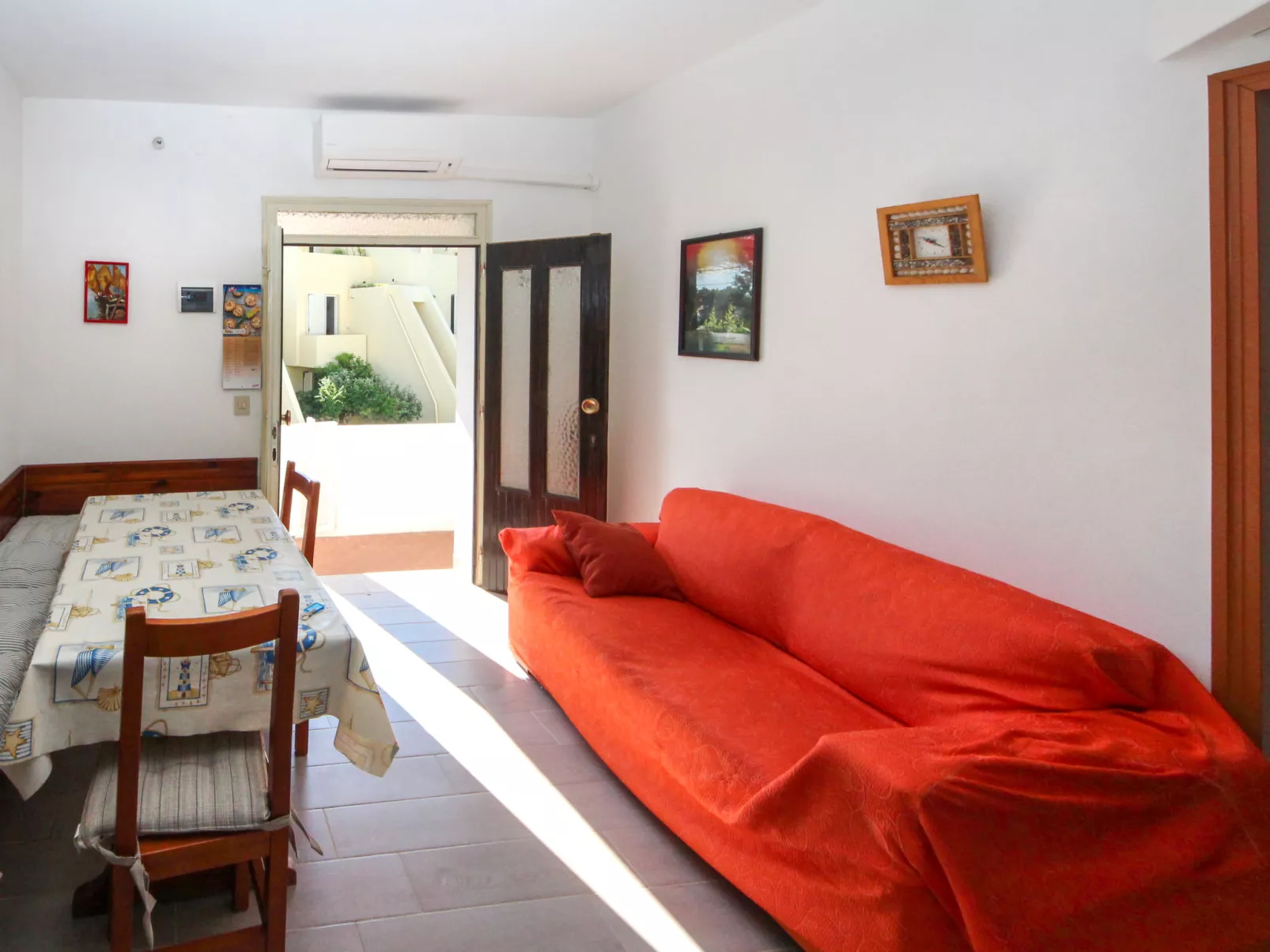 Casa Debora-Inside