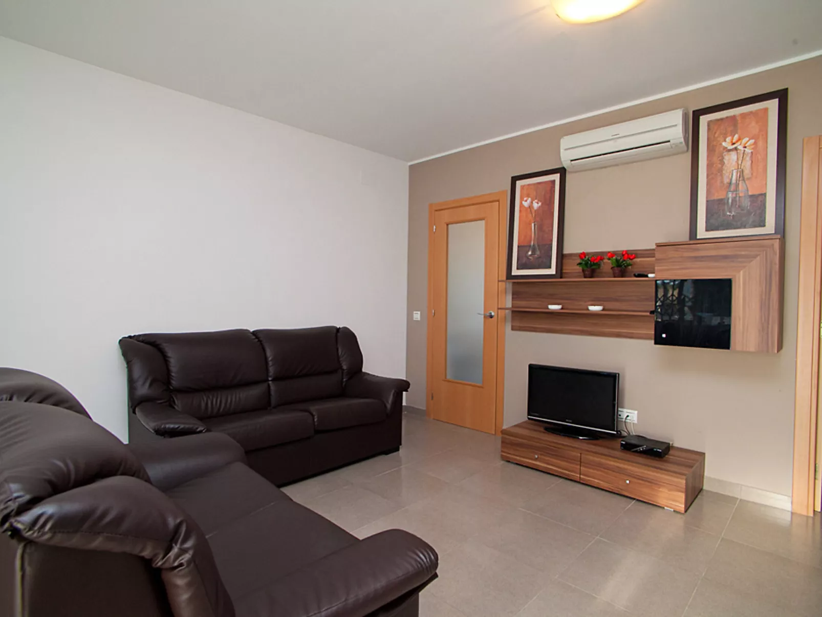Gaviota 10-Inside