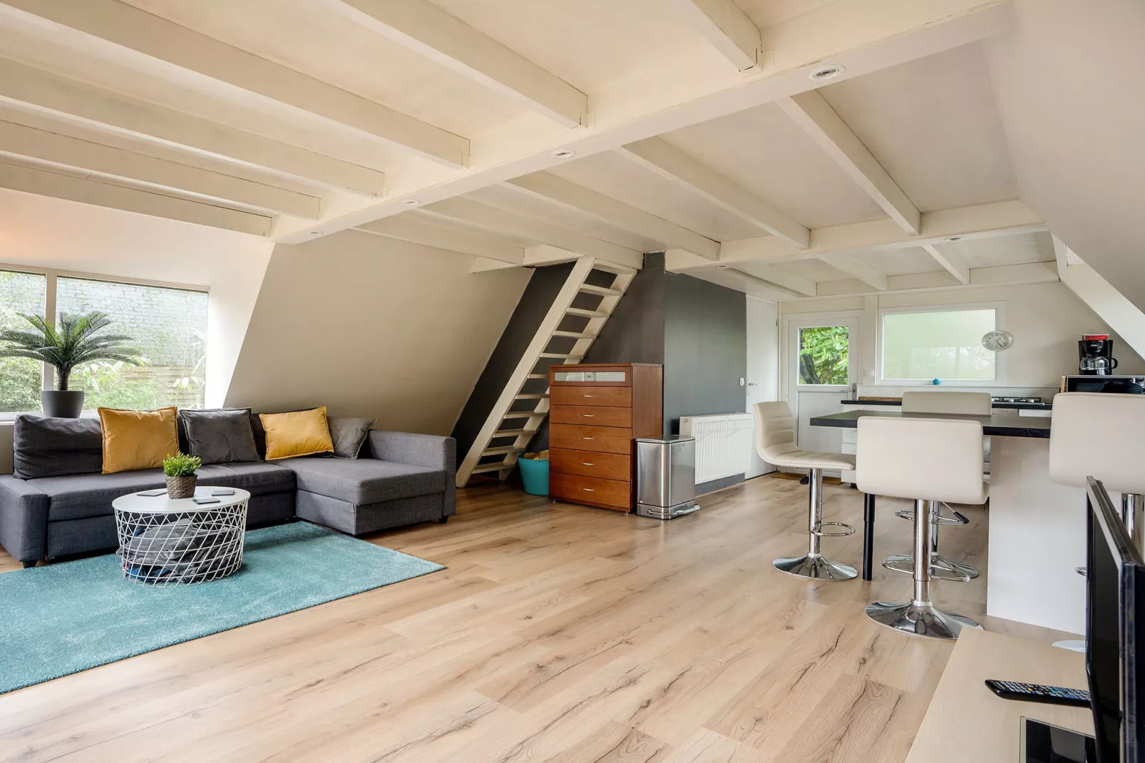 Soor & Long-Living room