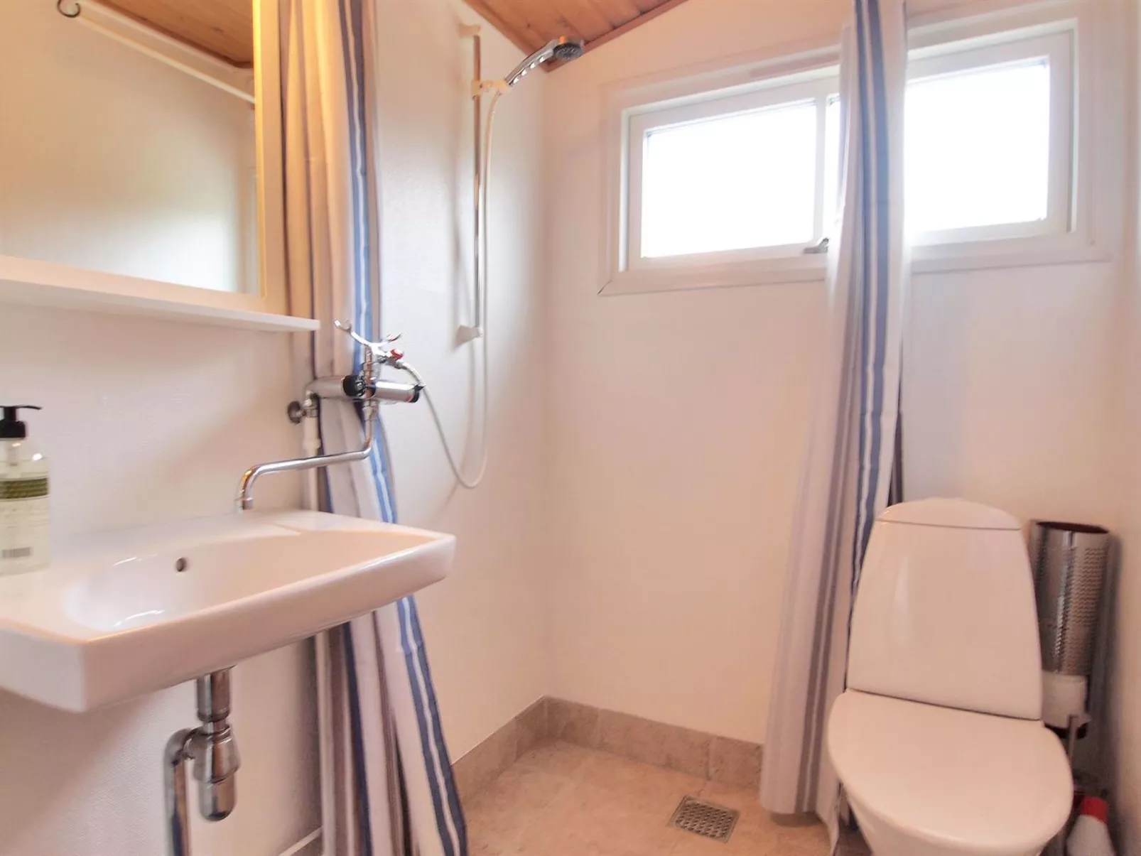 "Sessa" - 800m from the sea-Inside