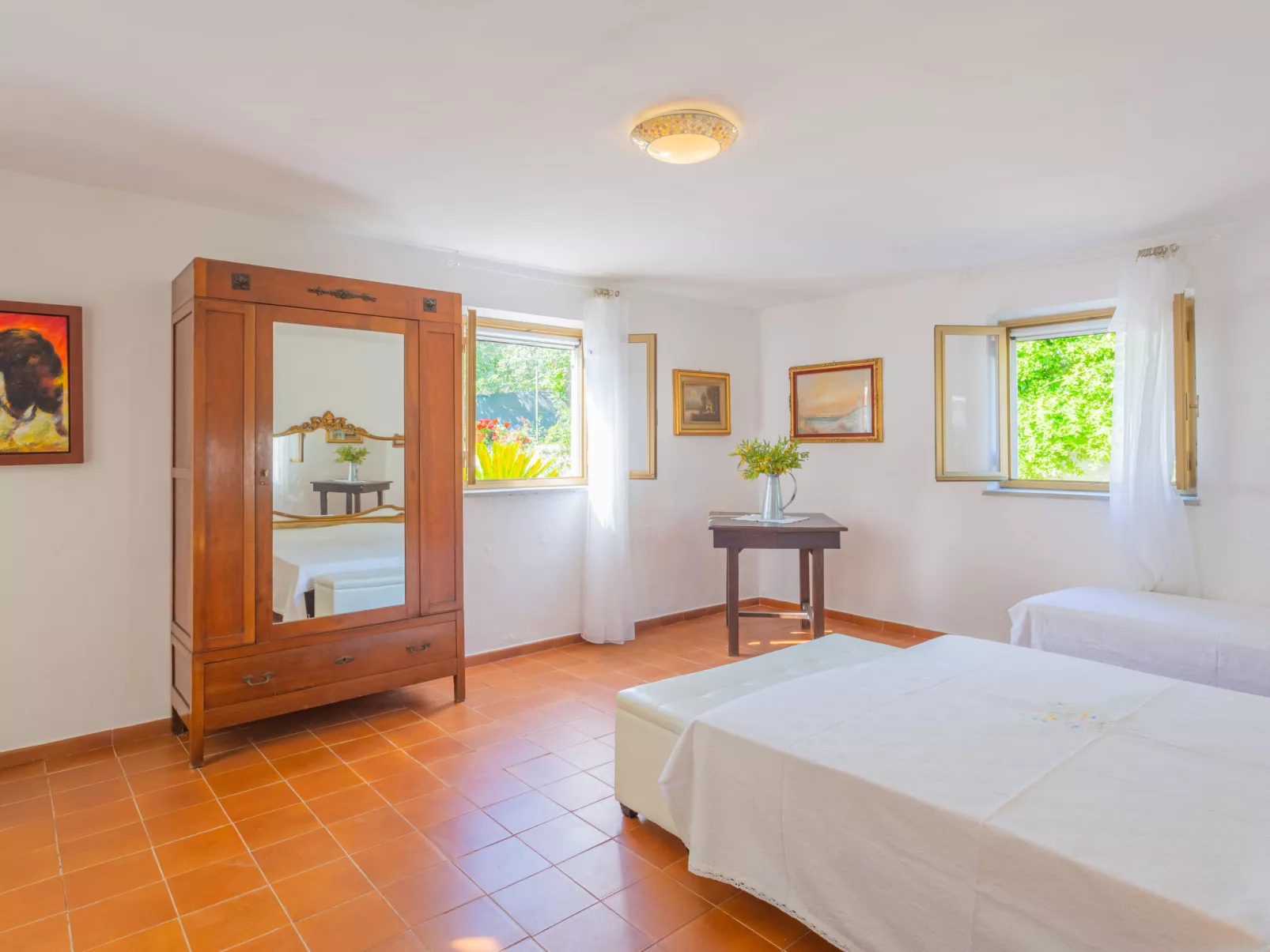 Le Querce (PIT550)-Dedans