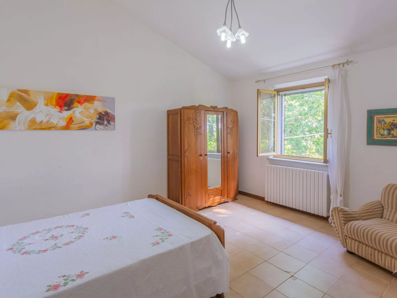 Le Querce (PIT550)-Dedans
