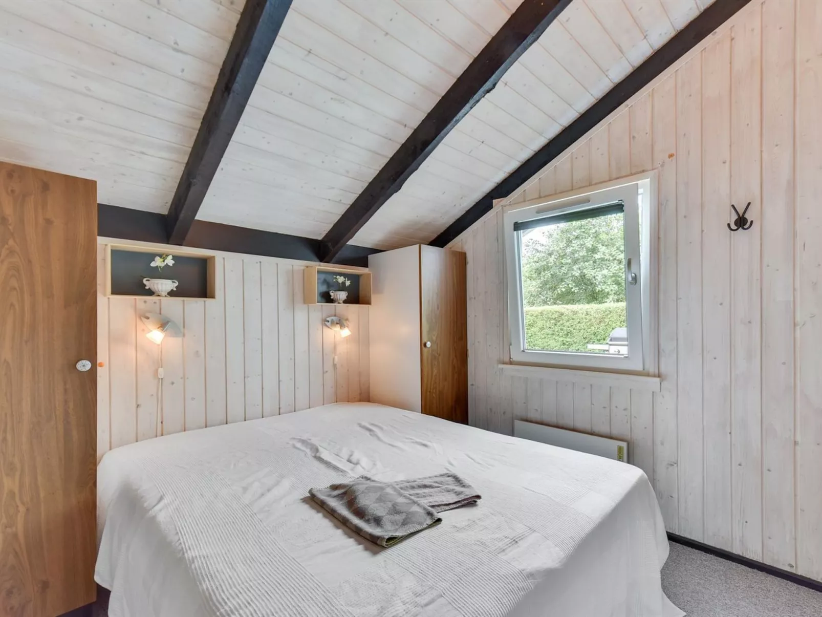"Ullakarin" - 350m from the sea-Inside