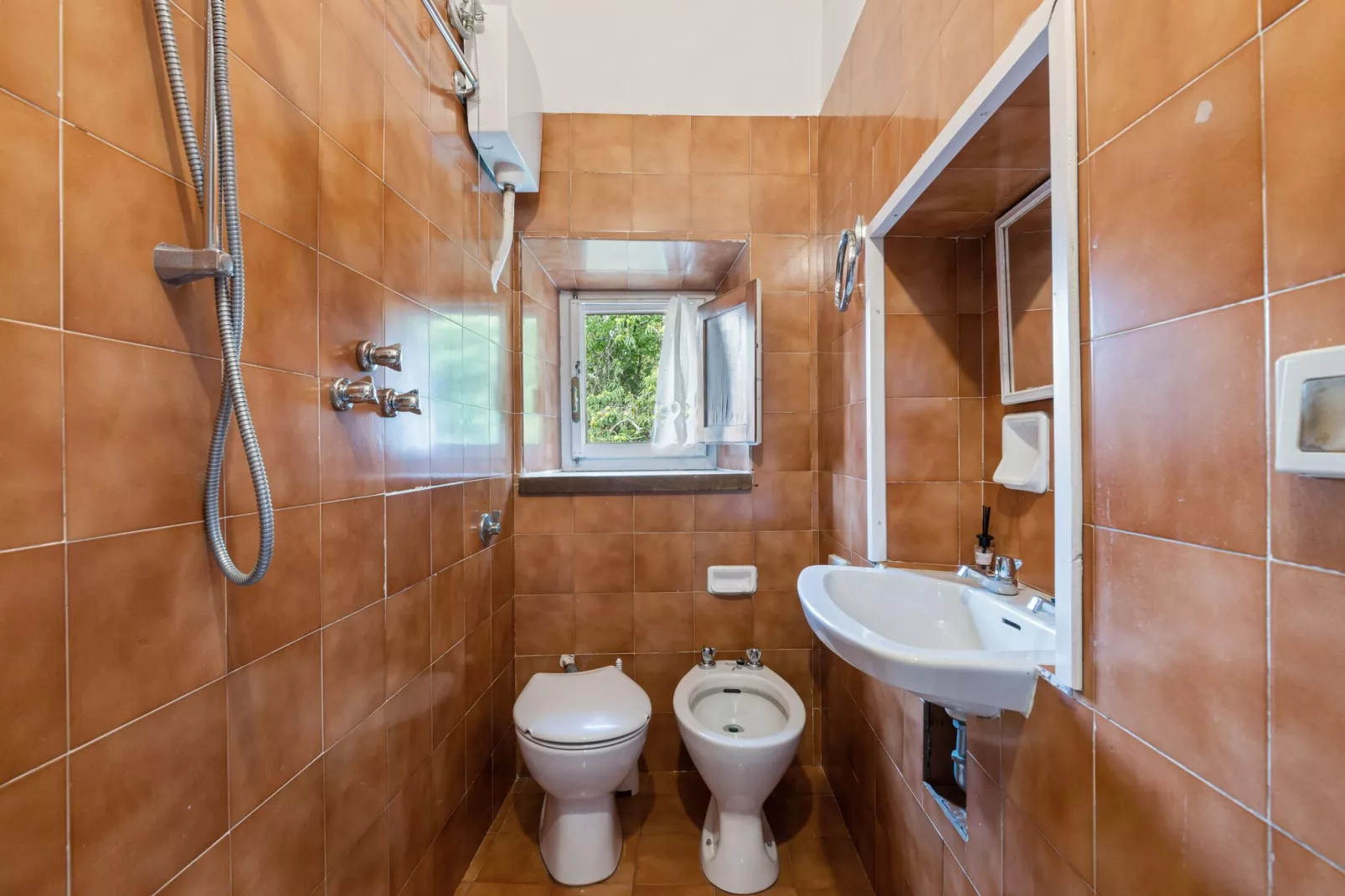 Bellona-Bathroom