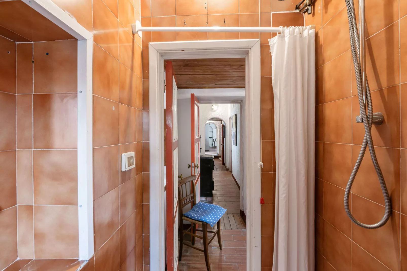 Bellona-Bathroom
