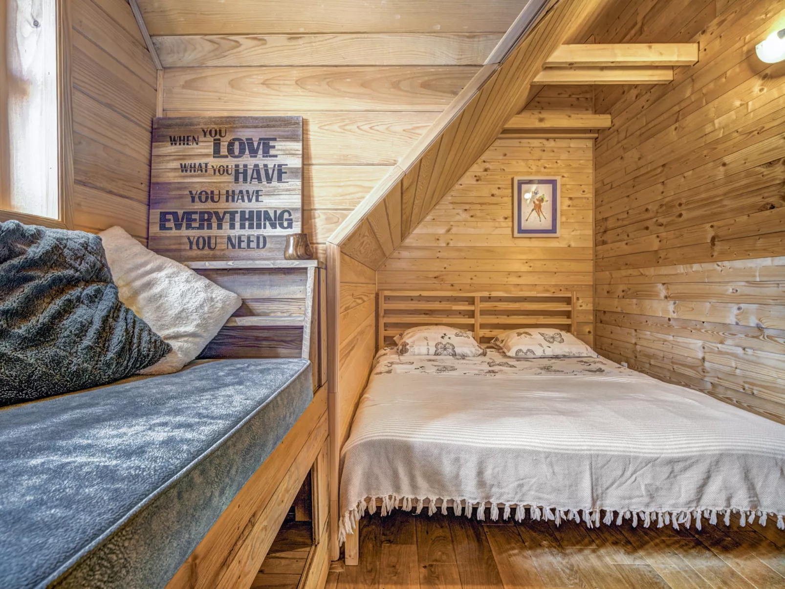 Plitvice I-Inside