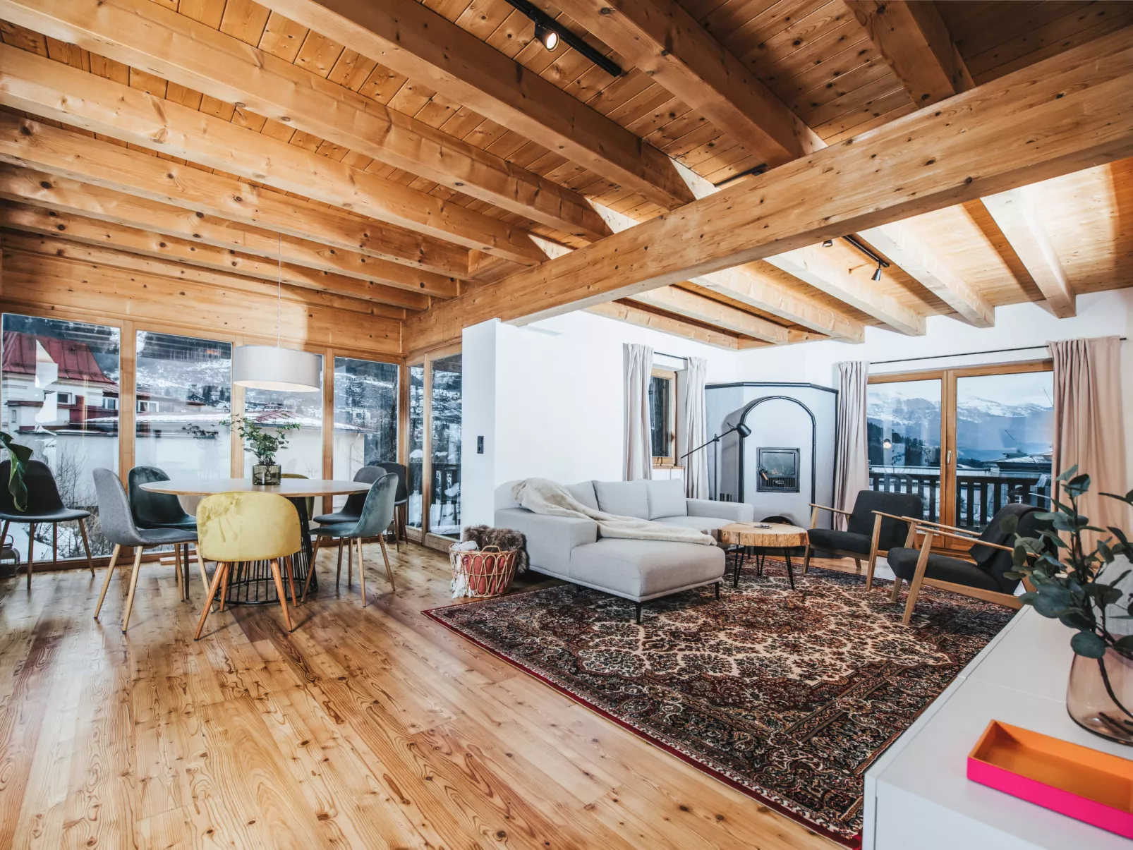 Chalet 1018-Inside