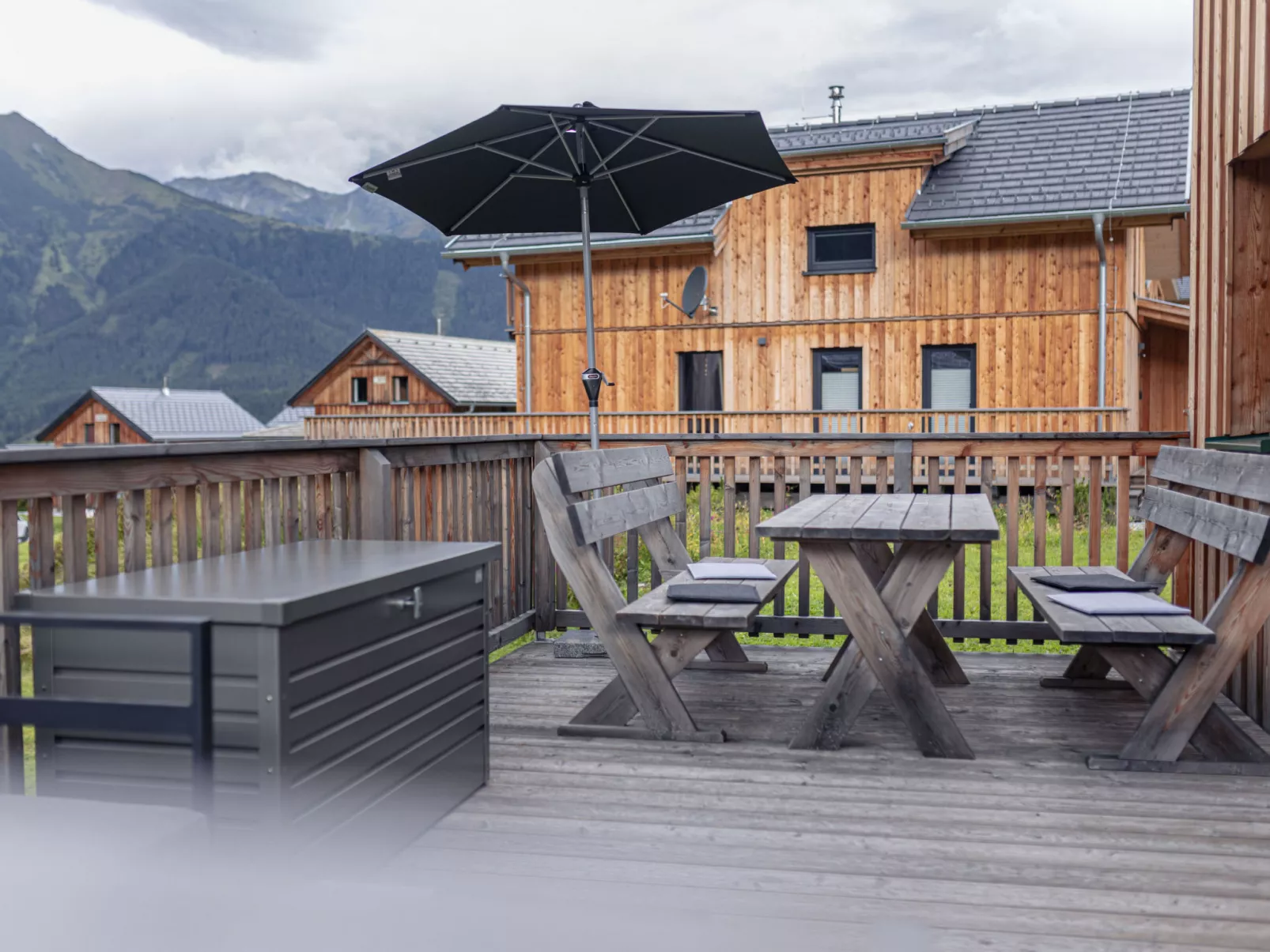 Superior #2 mit IR-Sauna & Sprudelbad-Outside