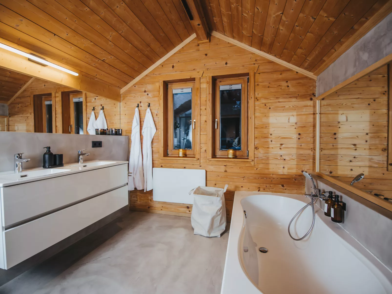 Chalet 1018-Inside