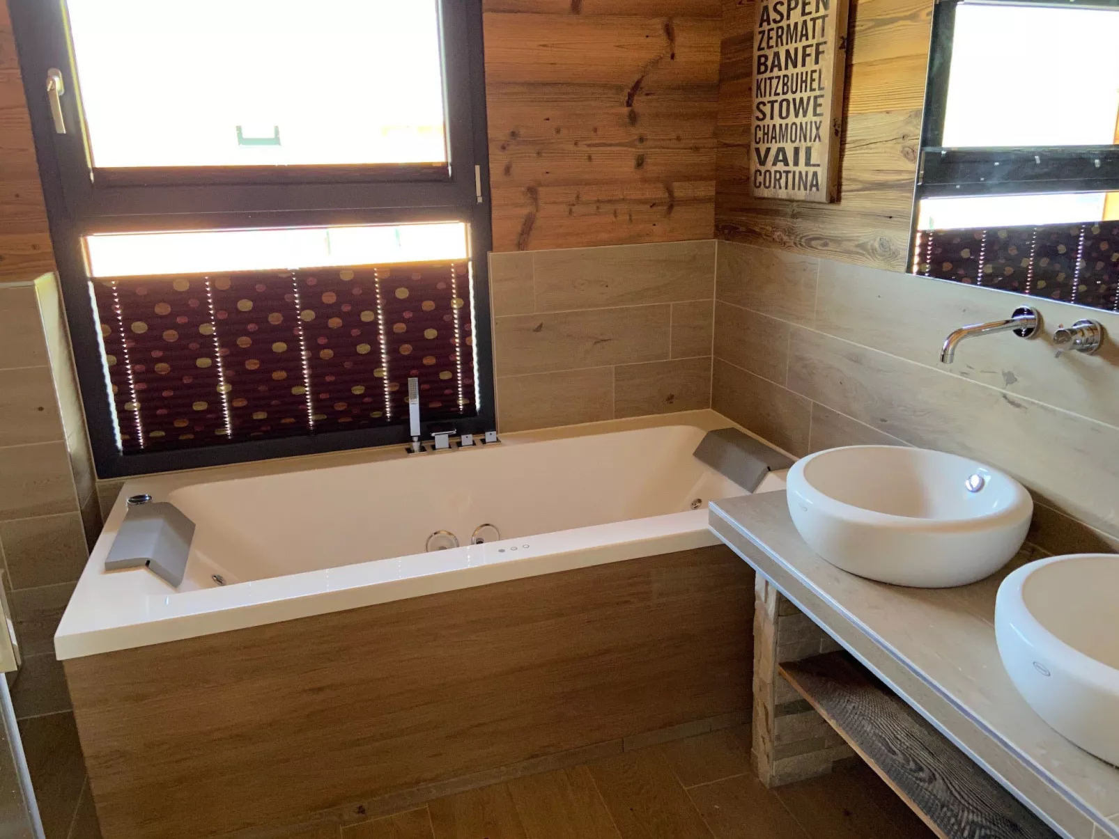 Premium #58 mit Sauna & Sprudelbad-Inside