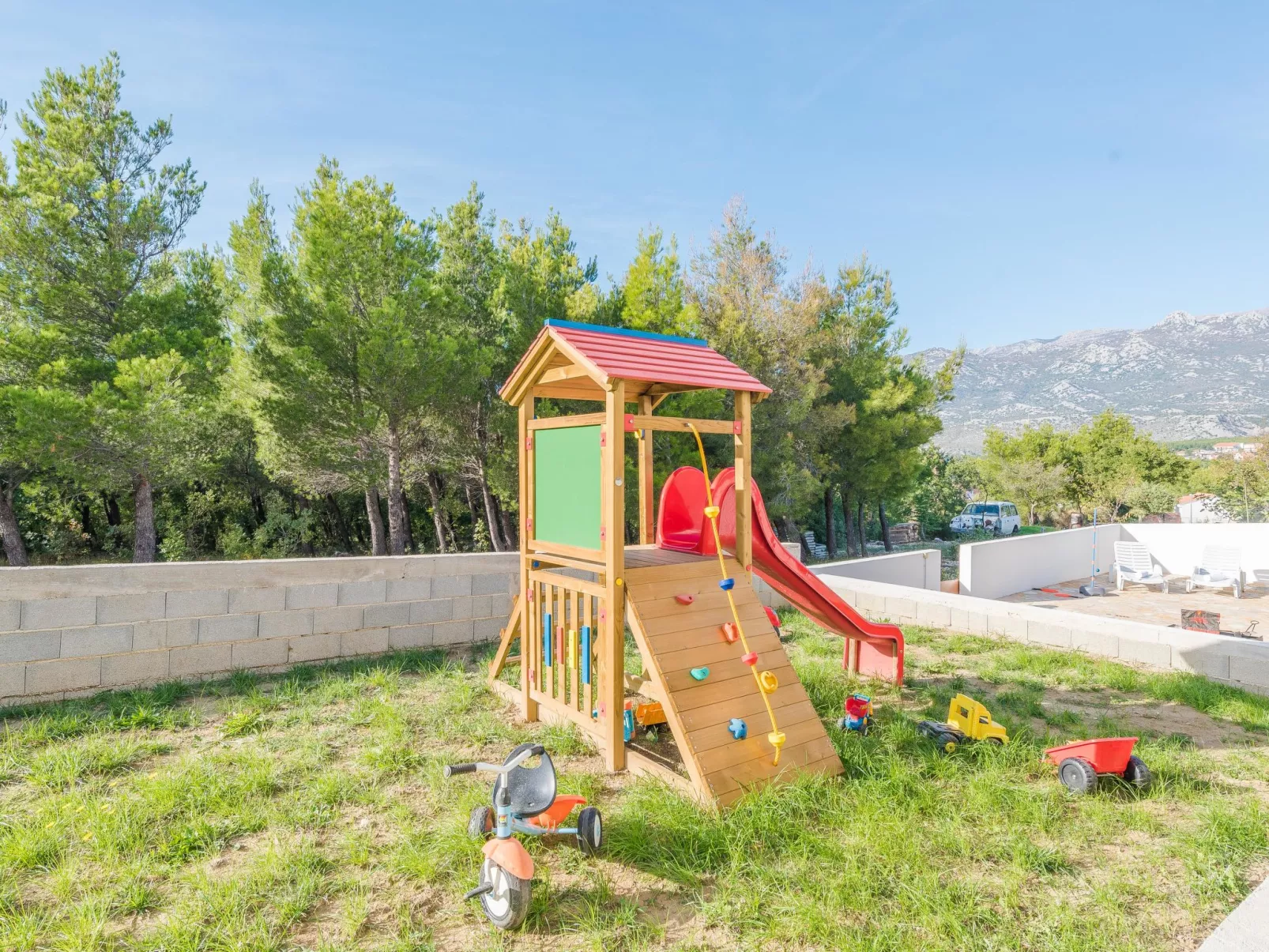 Velebit-Inside