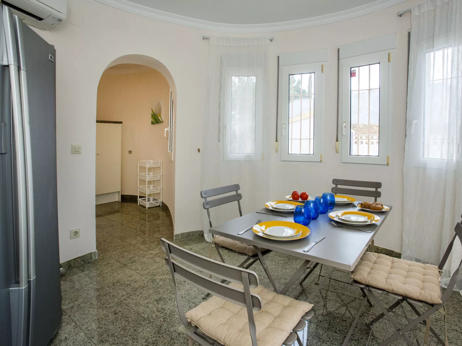 Villa Rosa-Inside