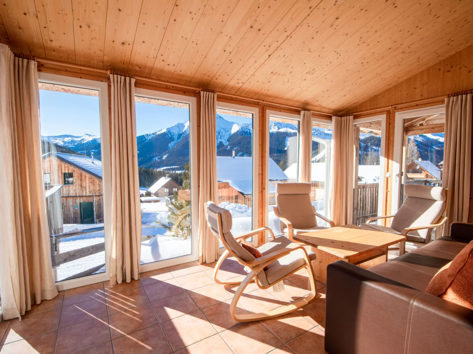 Premium #14 mit IR-Sauna-Inside