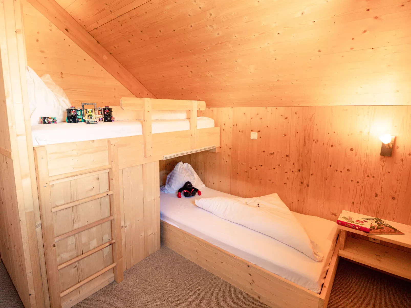 Premium #14 mit IR-Sauna-Inside