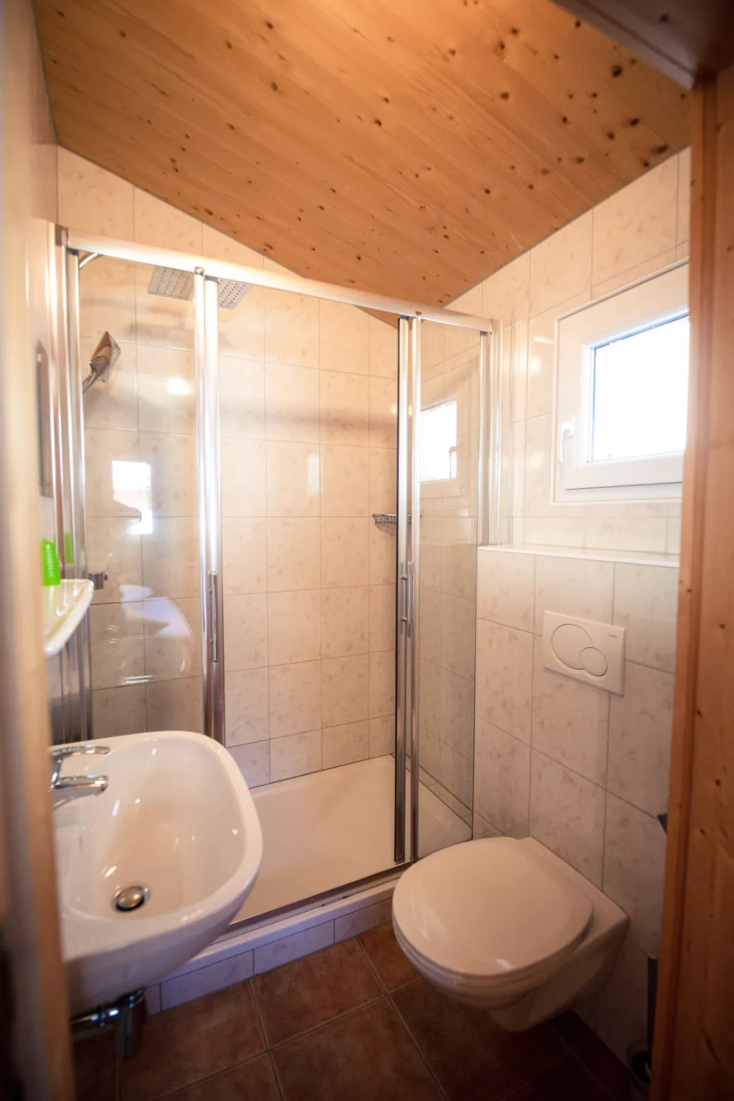 Premium #14 mit IR-Sauna-Inside