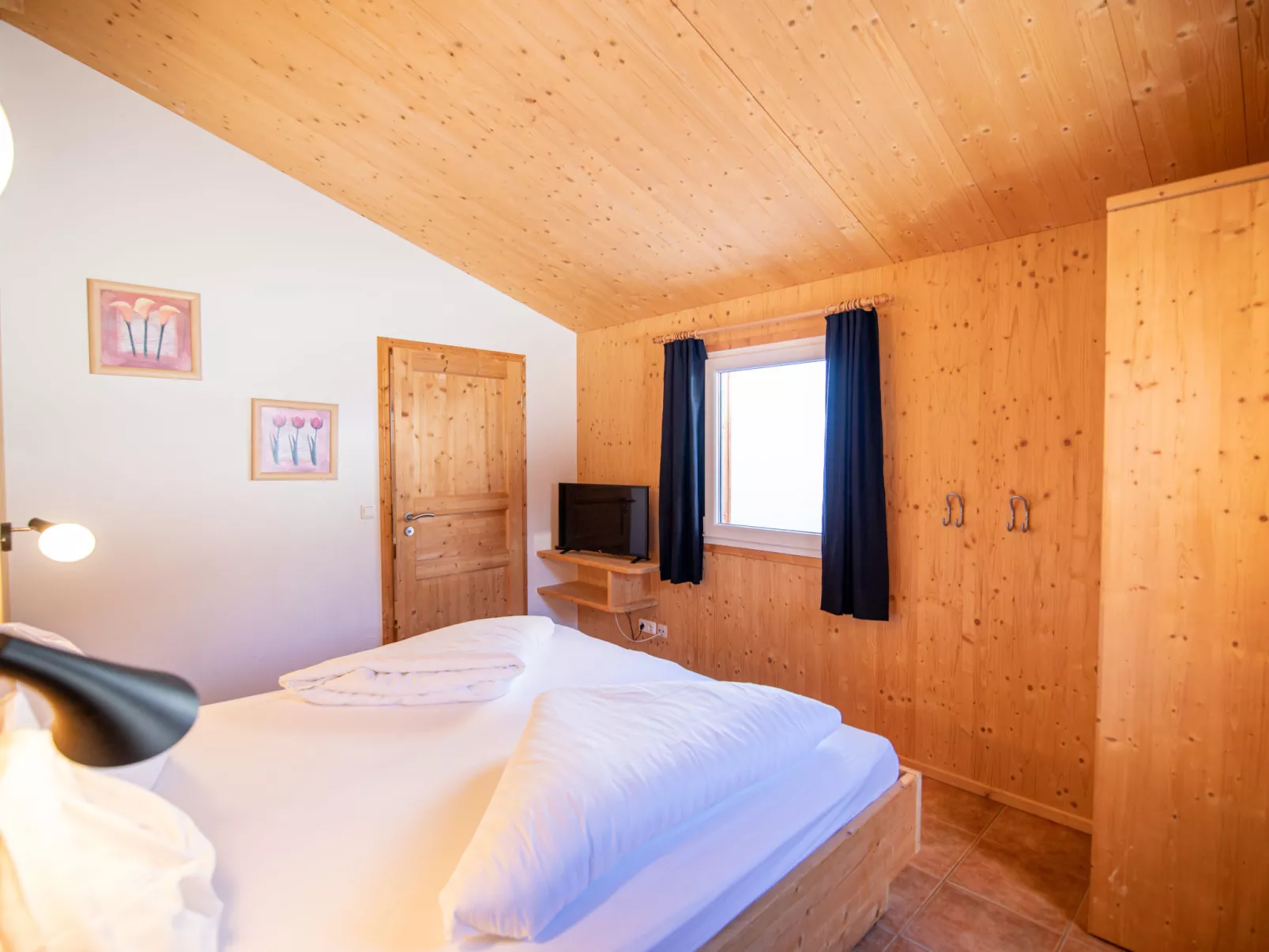 Premium #14 mit IR-Sauna-Inside