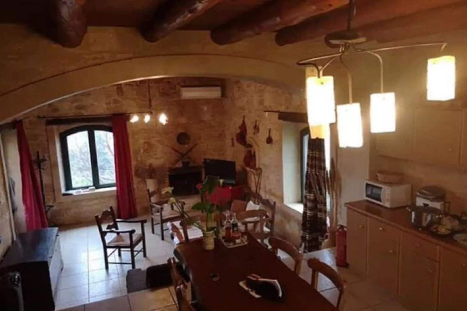 Villa Alon