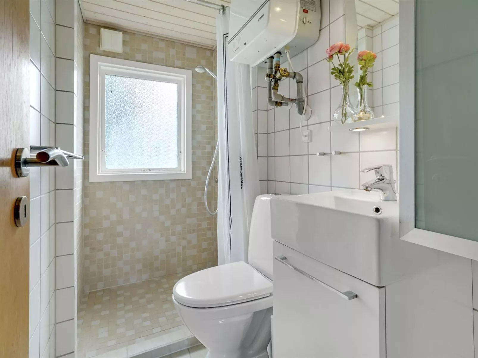 "Tarja" - 150m from the sea-Drinnen