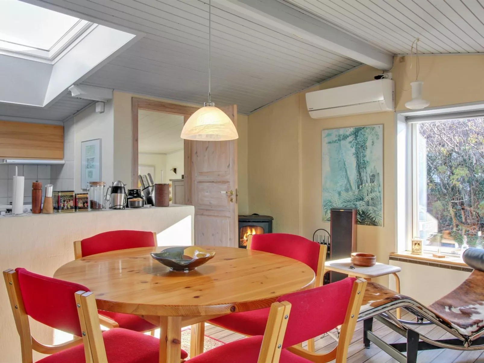 "Erno" - 20m from the sea-Inside