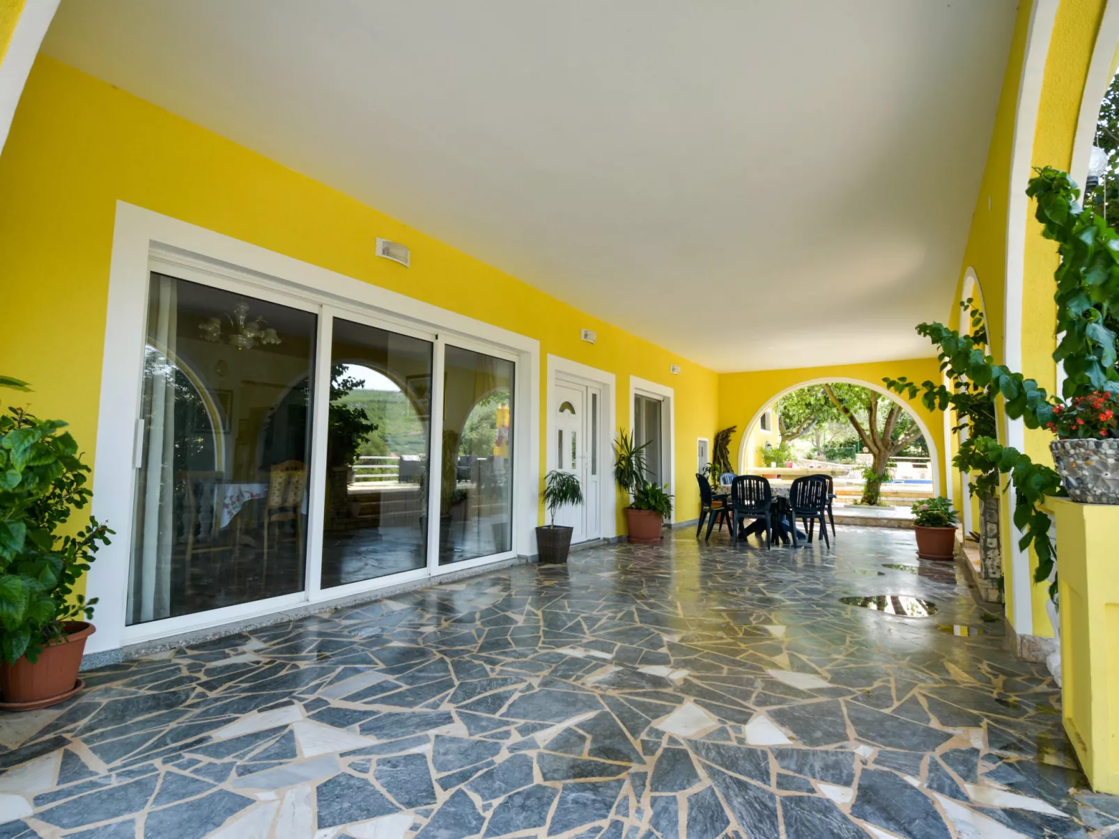 Villa Luka-Outside