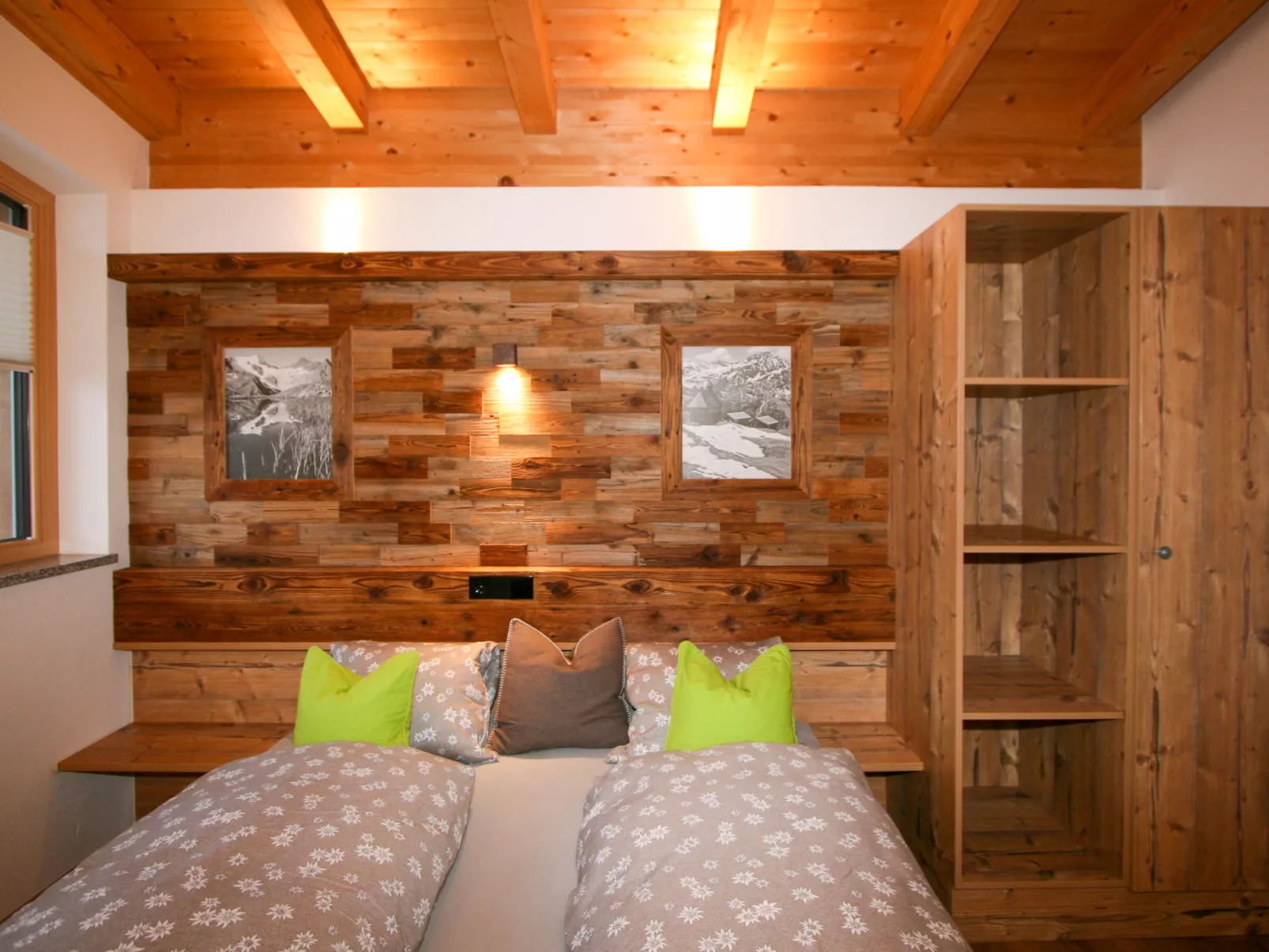 Chalet Spatn-Inside