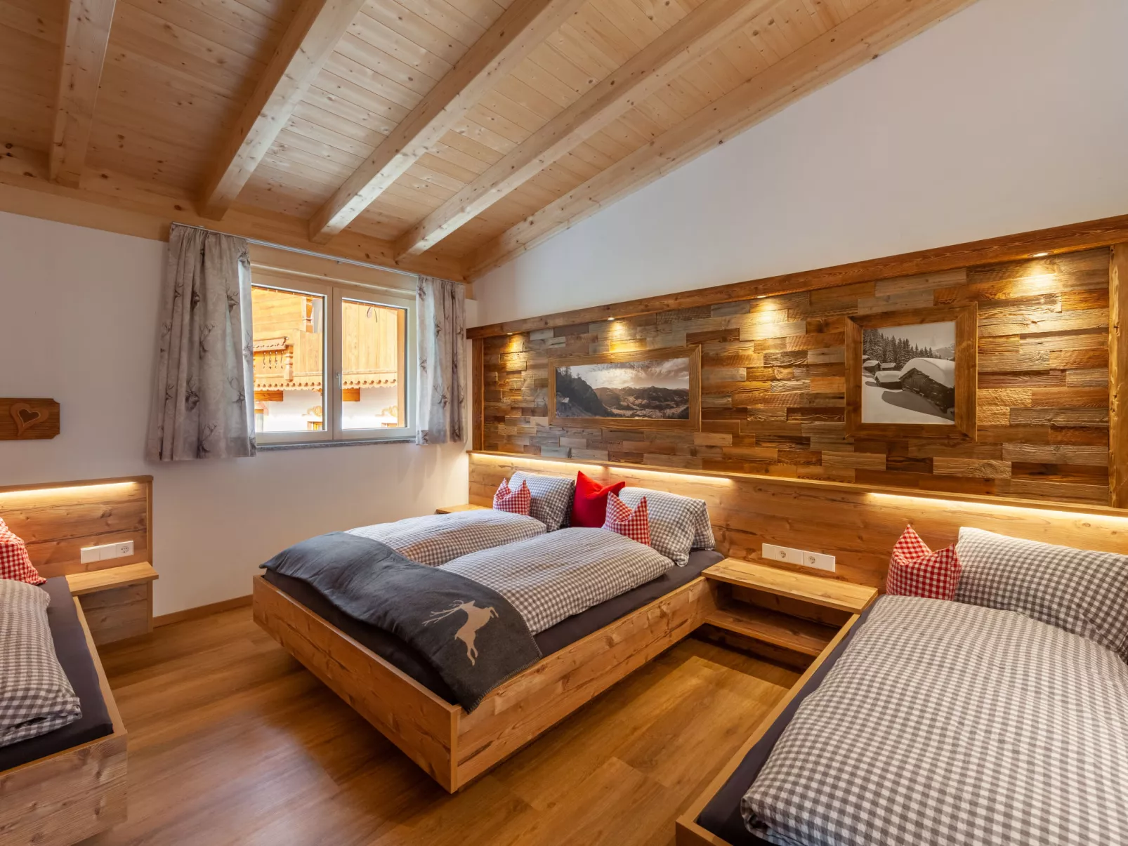 Chalet Spatn-Inside