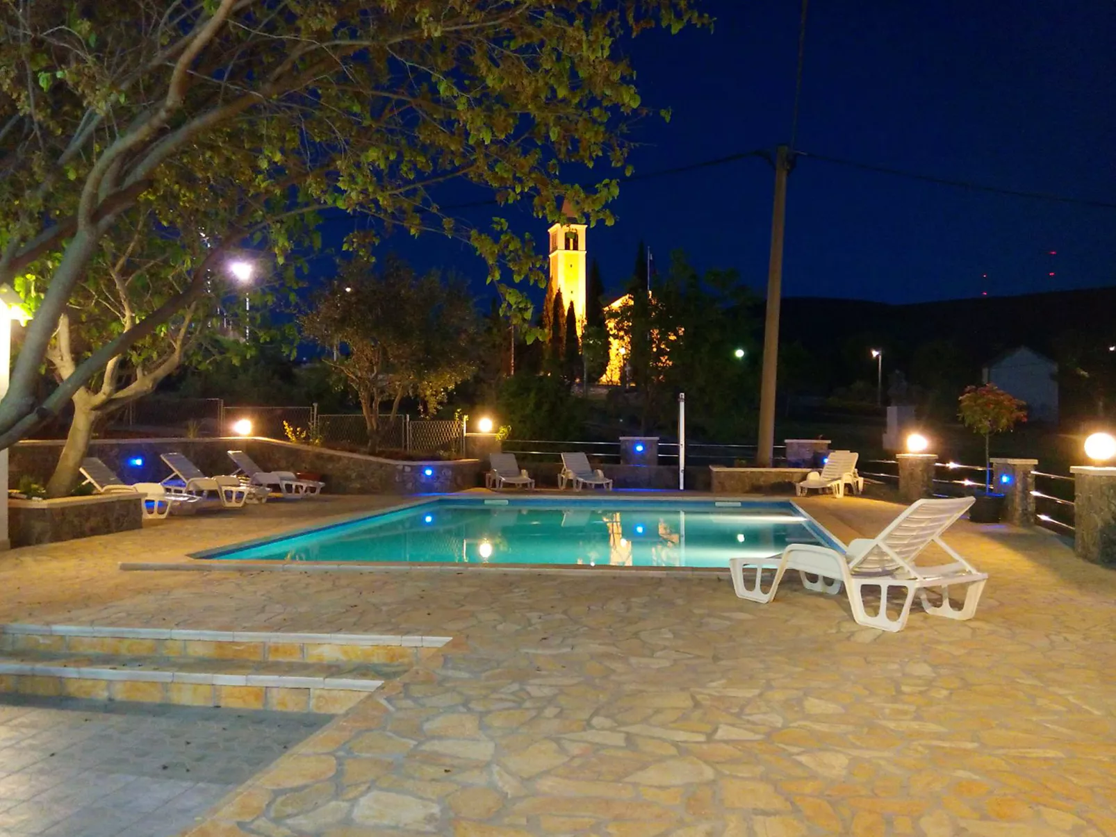 Villa Luka-Outside