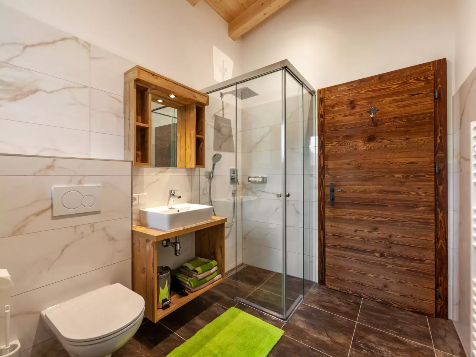 Chalet Spatn-Inside