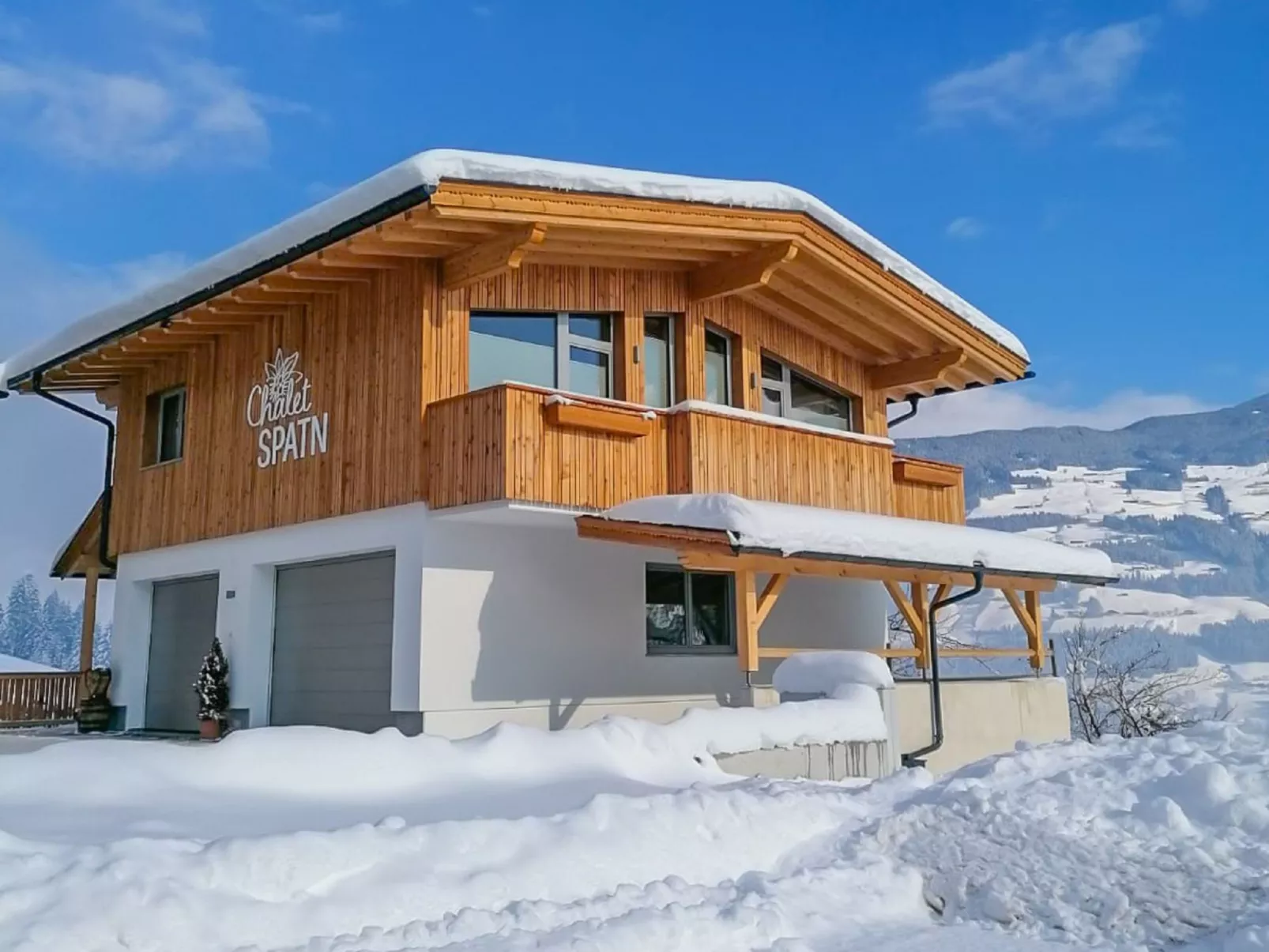 Chalet Spatn-Outside