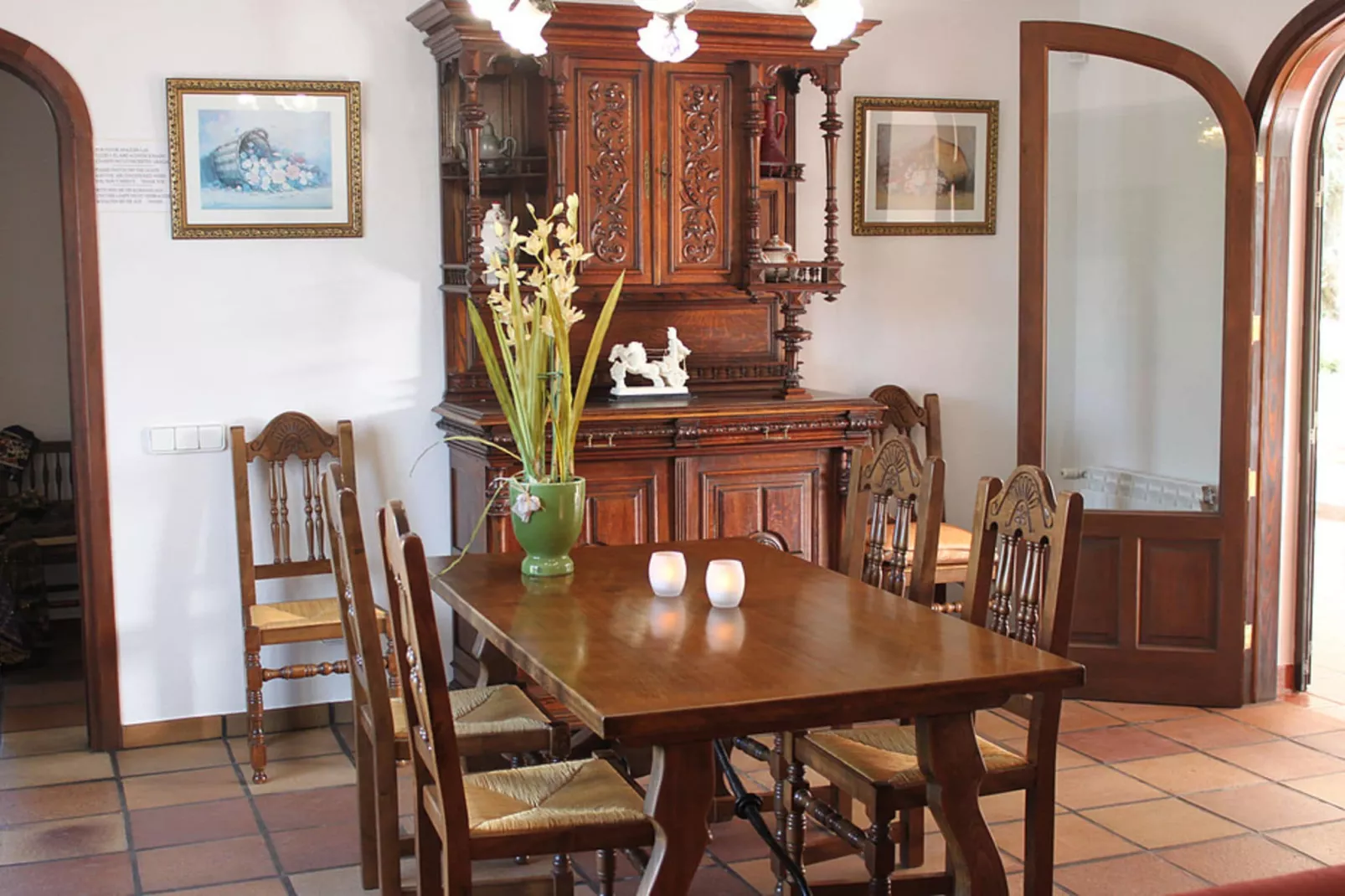 Can Vich II-Dining room