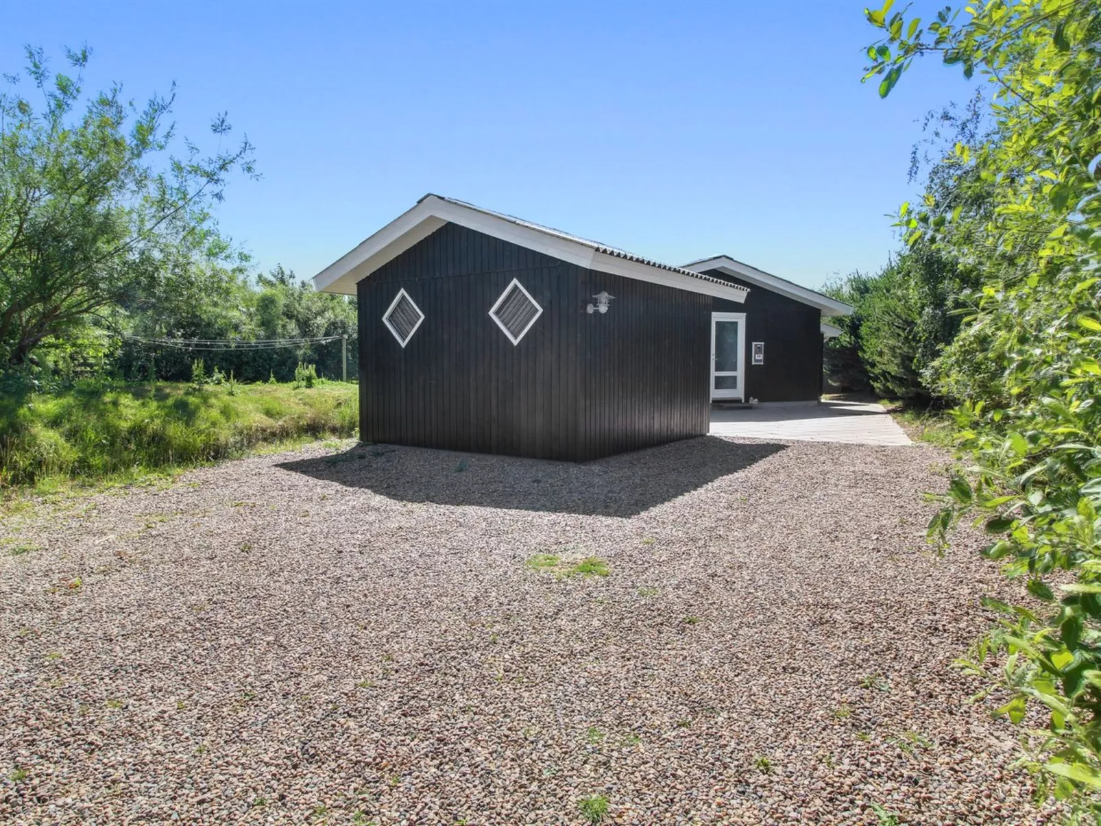 "Andine" - 1.2km from the sea-Outside