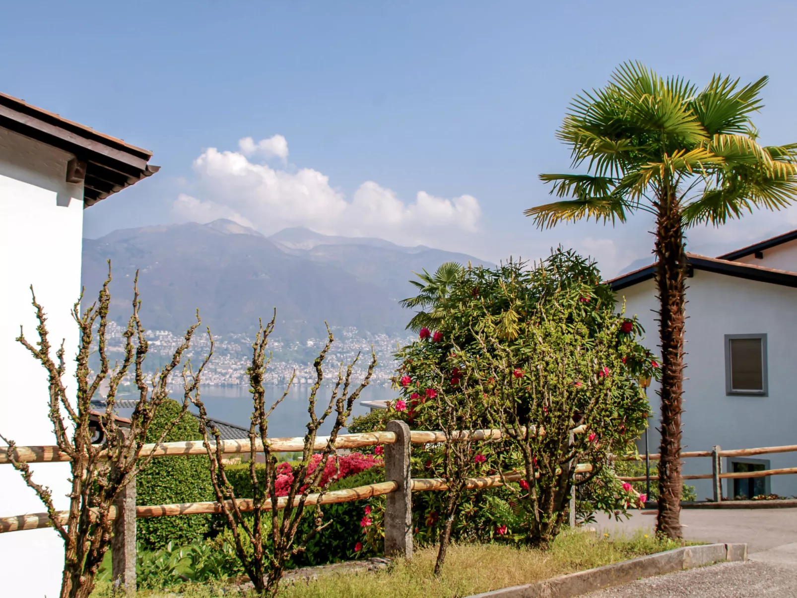 Residence Miralago Apt. C23-Draußen