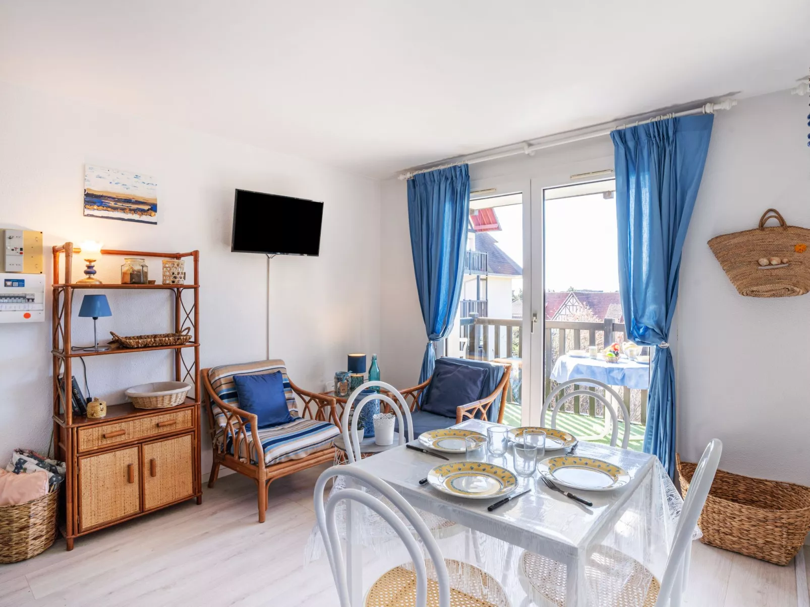 Le Clos Mathilde-Inside