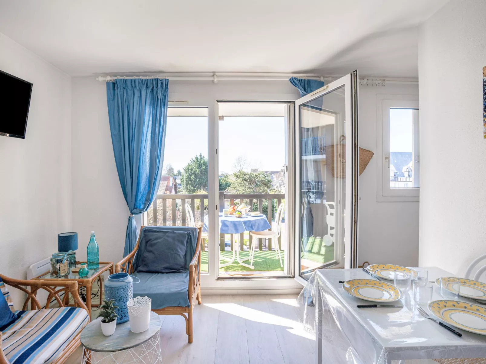 Le Clos Mathilde-Inside